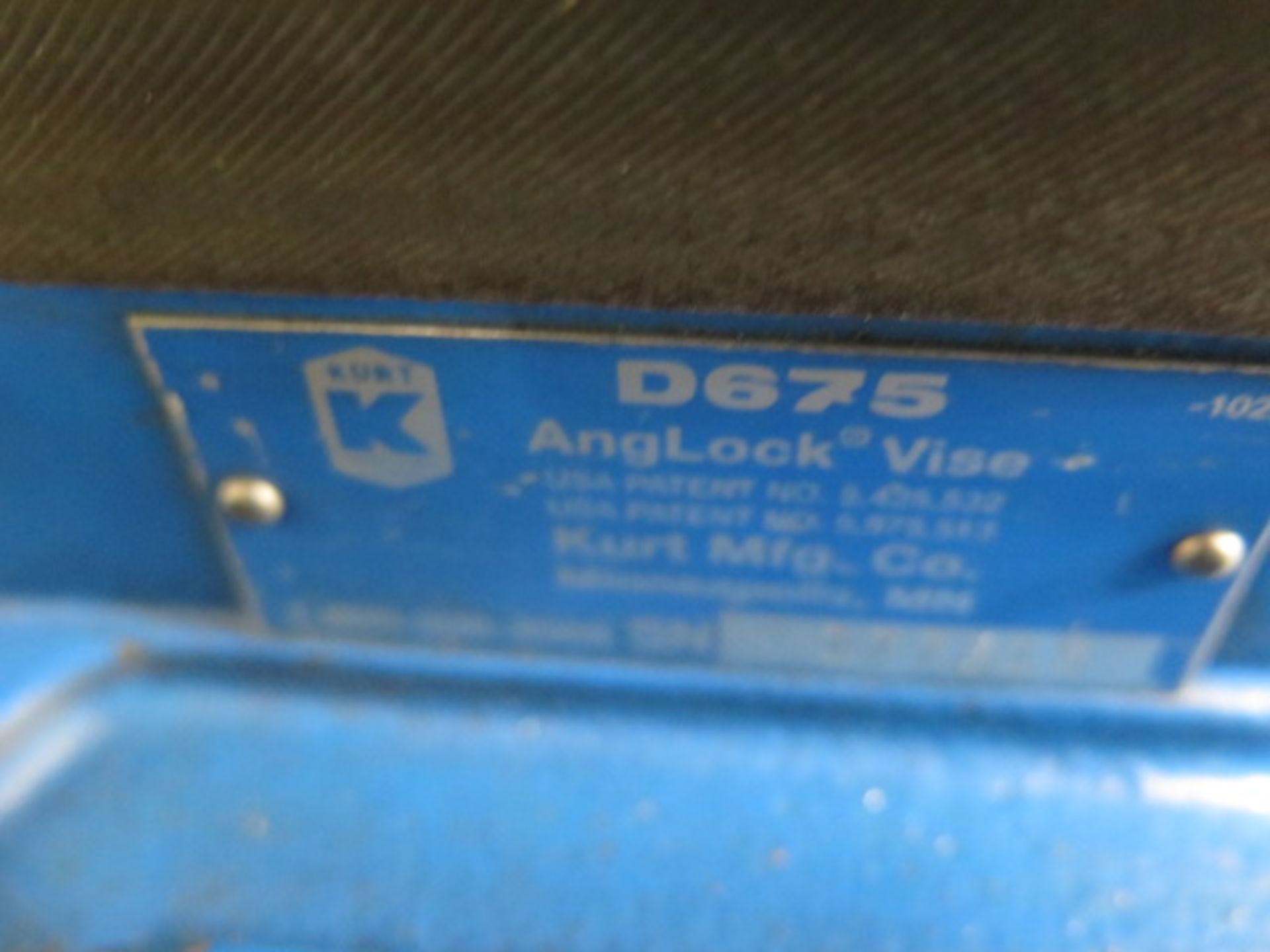 Kurt D675 6" Angle-Lock Vise (SOLD AS-IS - NO WARRANTY) - Image 4 of 4