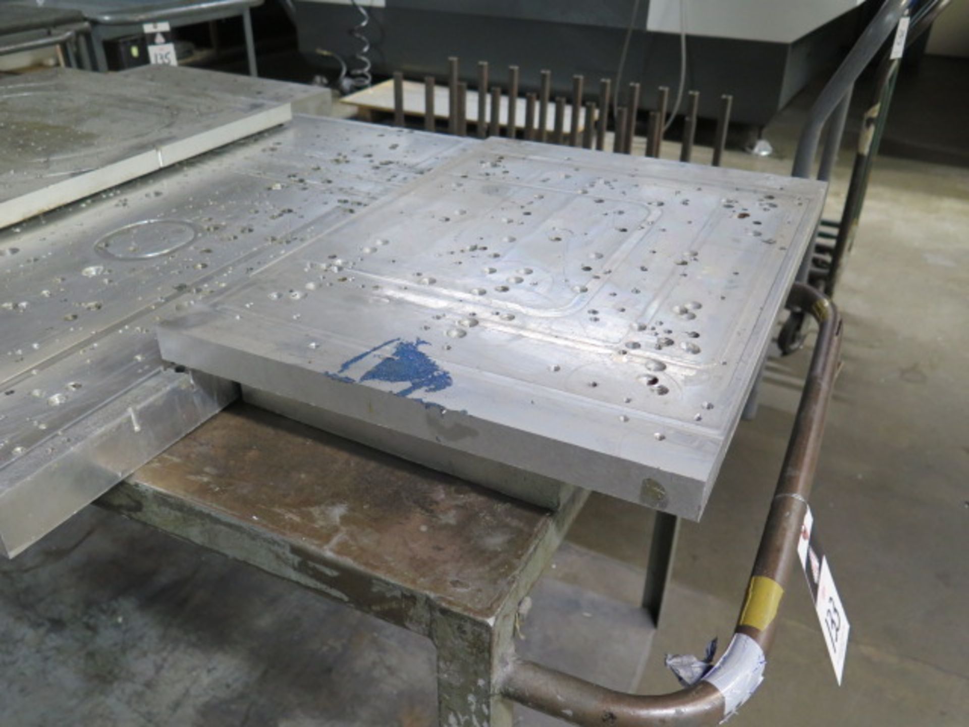 Aluminum Top Plates w/ Cart (SOLD AS-IS - NO WARRANTY) - Image 3 of 5