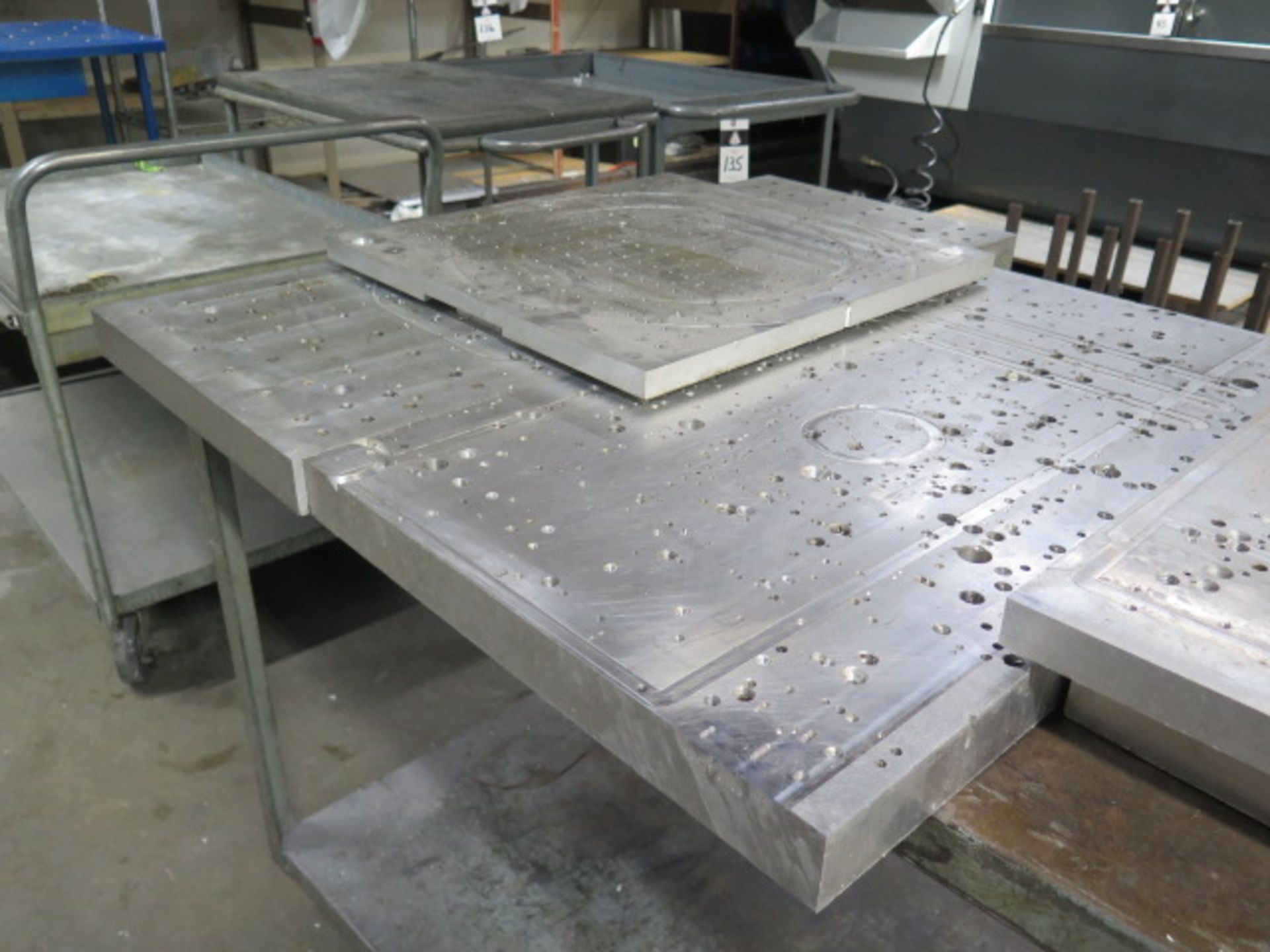 Aluminum Top Plates w/ Cart (SOLD AS-IS - NO WARRANTY) - Image 4 of 5