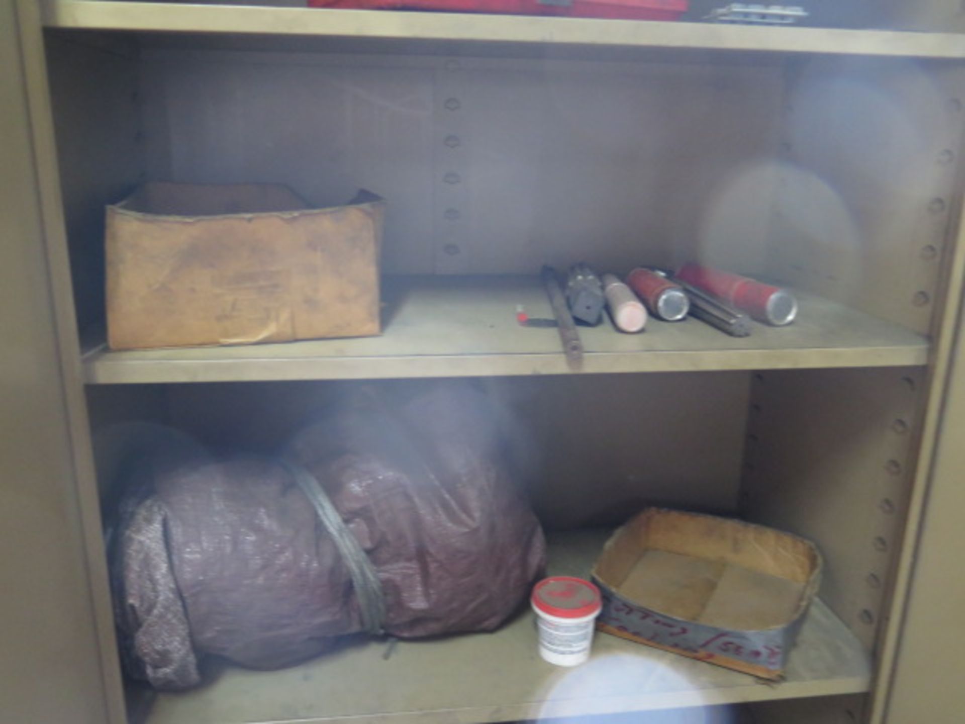 Storage Cabinets (3) w/ Misc (SOLD AS-IS - NO WARRANTY) - Bild 2 aus 6