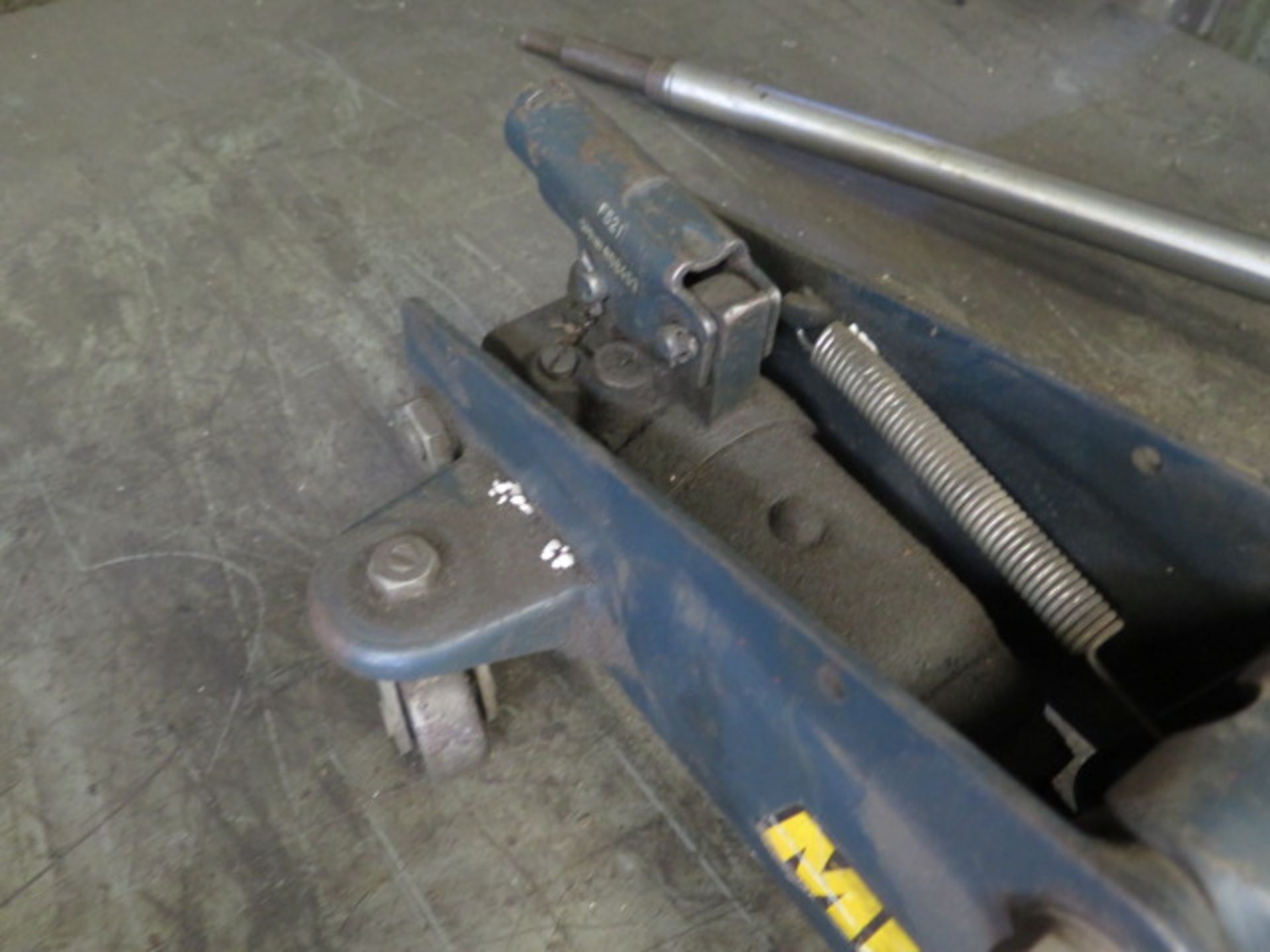 Hydraulic Pump, Hydraulic Floor Jack and Hone (SOLD AS-IS - NO WARRANTY) - Image 3 of 4