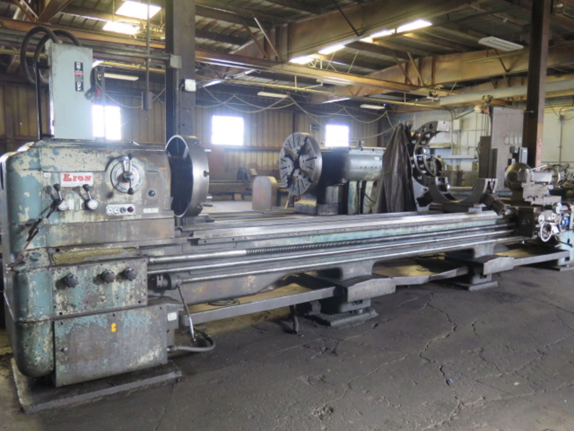 Lion C13/MB 32” x 230” Geared Head Lathe s/n C13MH-5000-80039 w/6-1000 RPM, Inch/mm Thrd, SOLD AS IS - Image 2 of 10