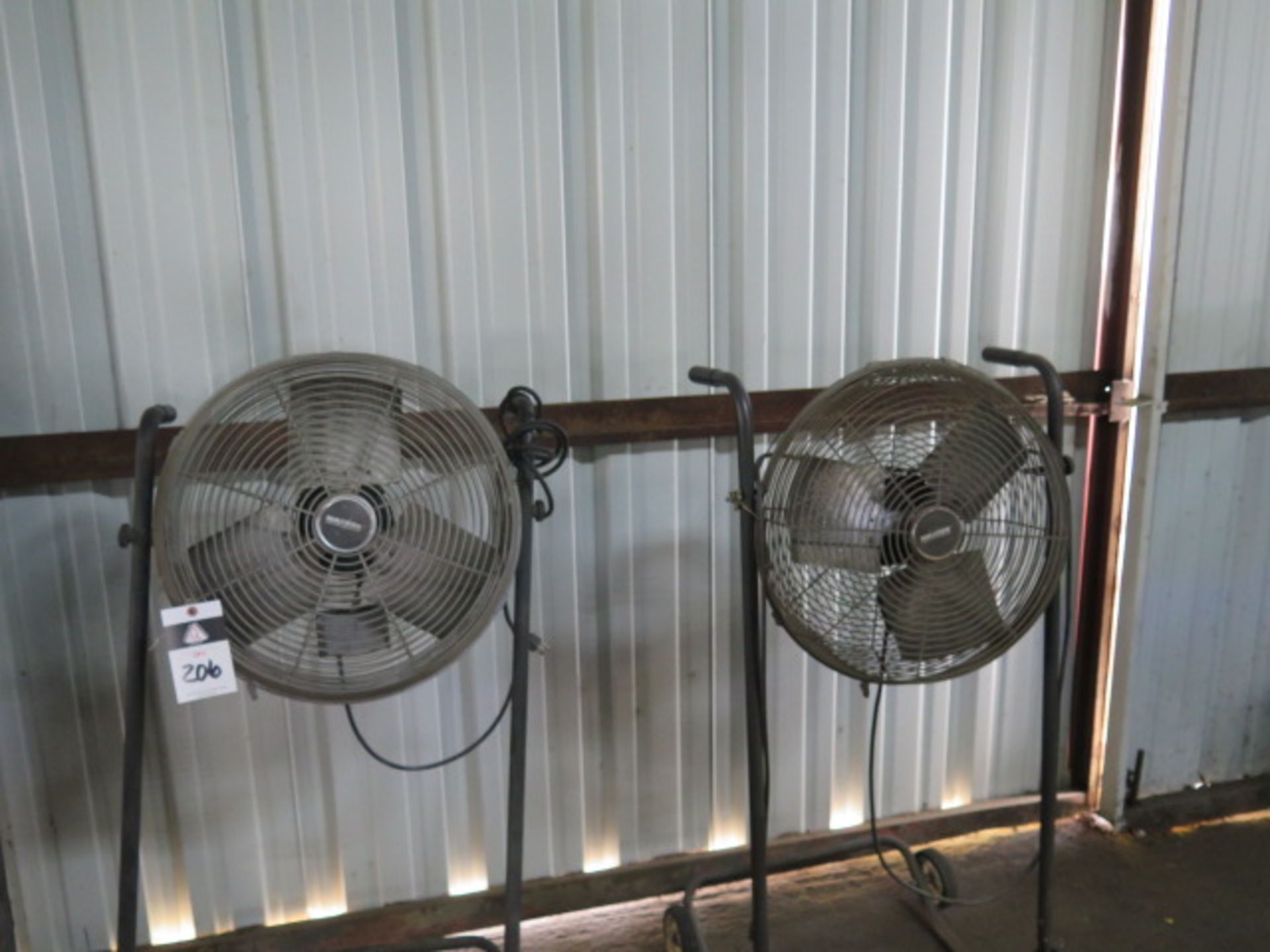 Shop Fans (2) (SOLD AS-IS - NO WARRANTY) - Bild 2 aus 2