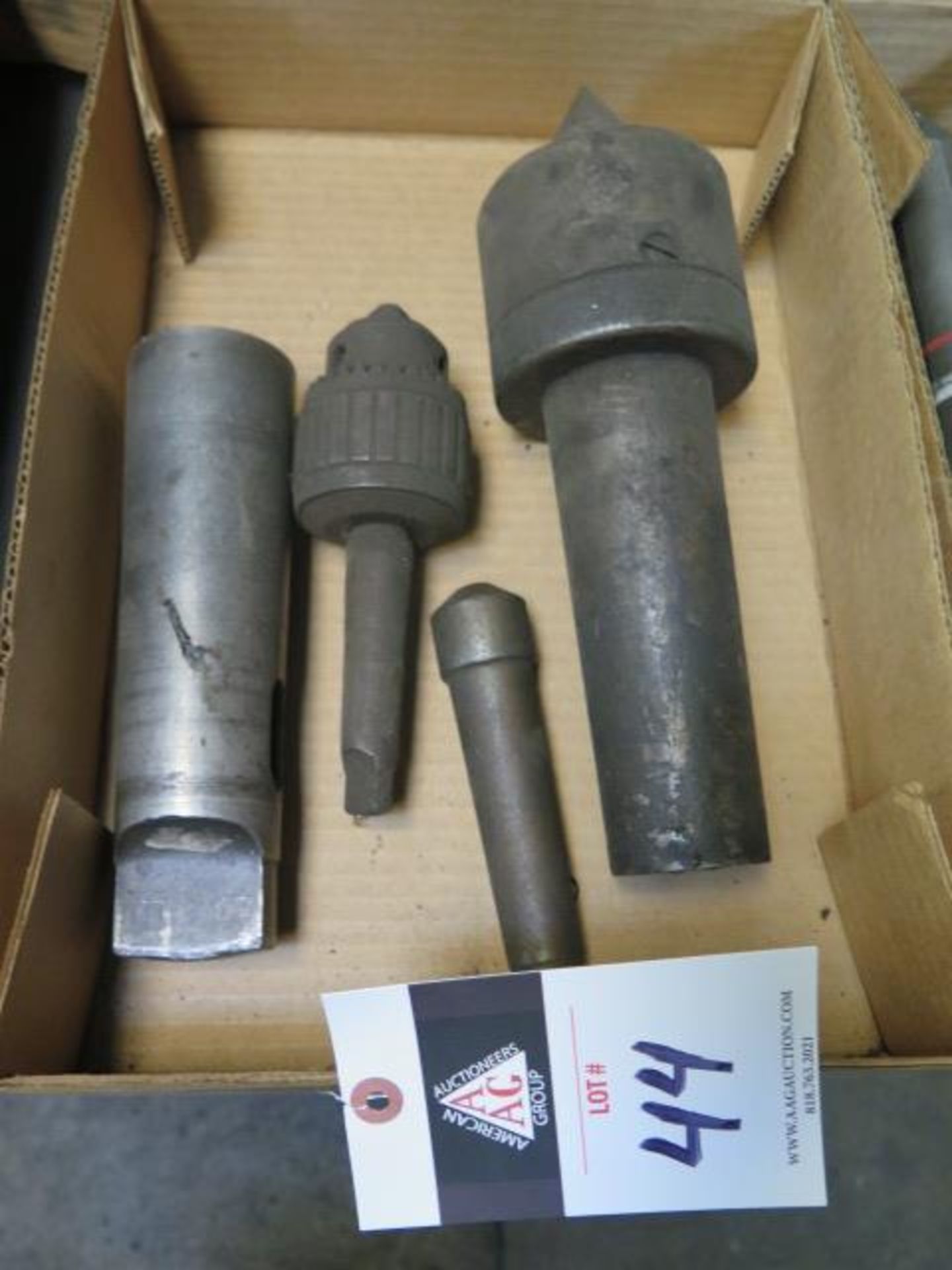 Drill Chuck and Centers (SOLD AS-IS - NO WARRANTY)