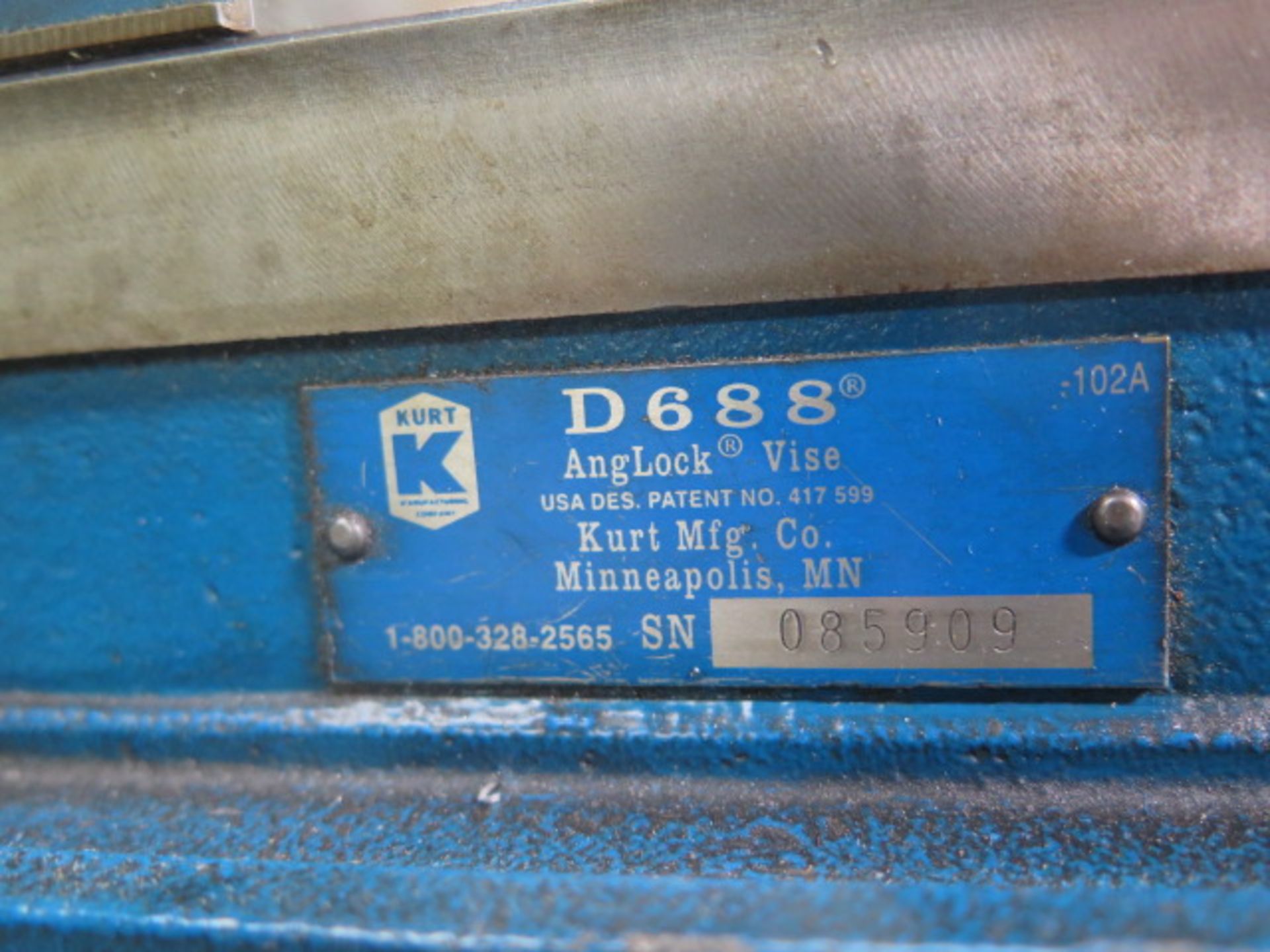 Kurt D688 6" Angle-Lock Vise (SOLD AS-IS - NO WARRANTY) - Image 5 of 5