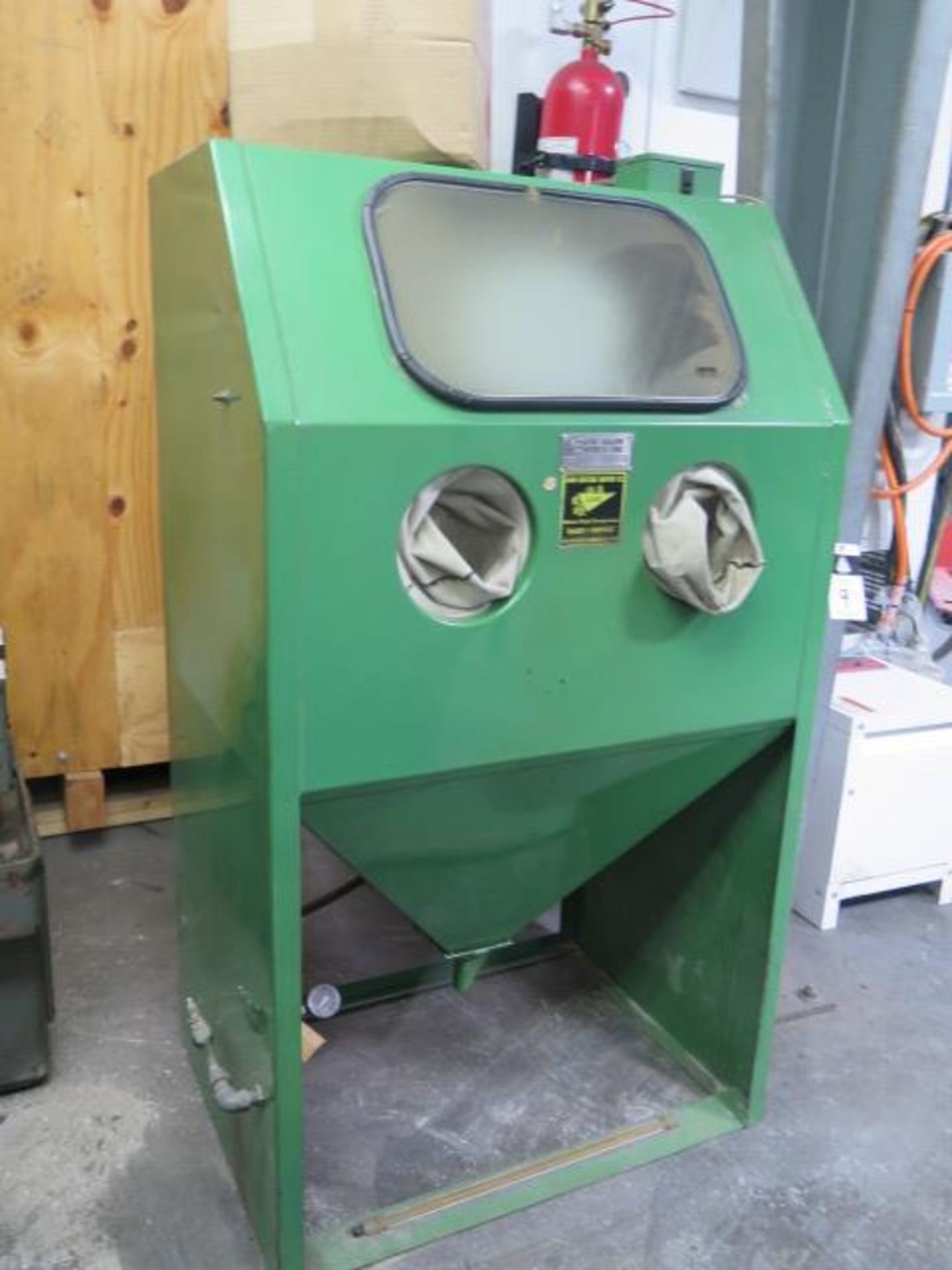 Empire S-26-1 Dry Blast Cabinet w/ Built-In Dust Collector (SOLD AS-IS - NO WARRANTY) - Image 2 of 6