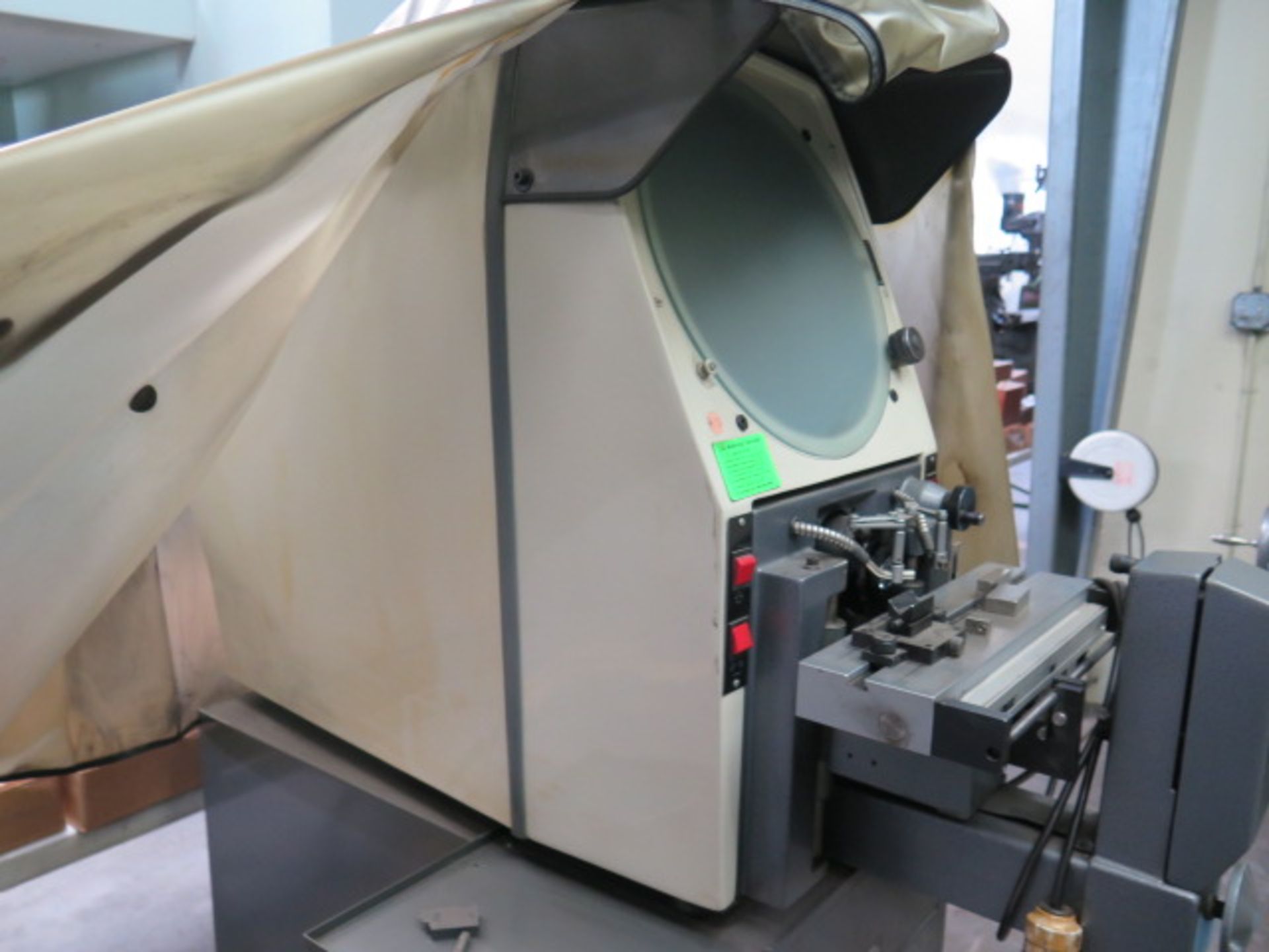 Gage Master mdl. 29GM4 13” Optical Comparator s/n 143473186 w/ J&L Metrology G1 Prog DRO, SOLD AS IS - Image 11 of 12