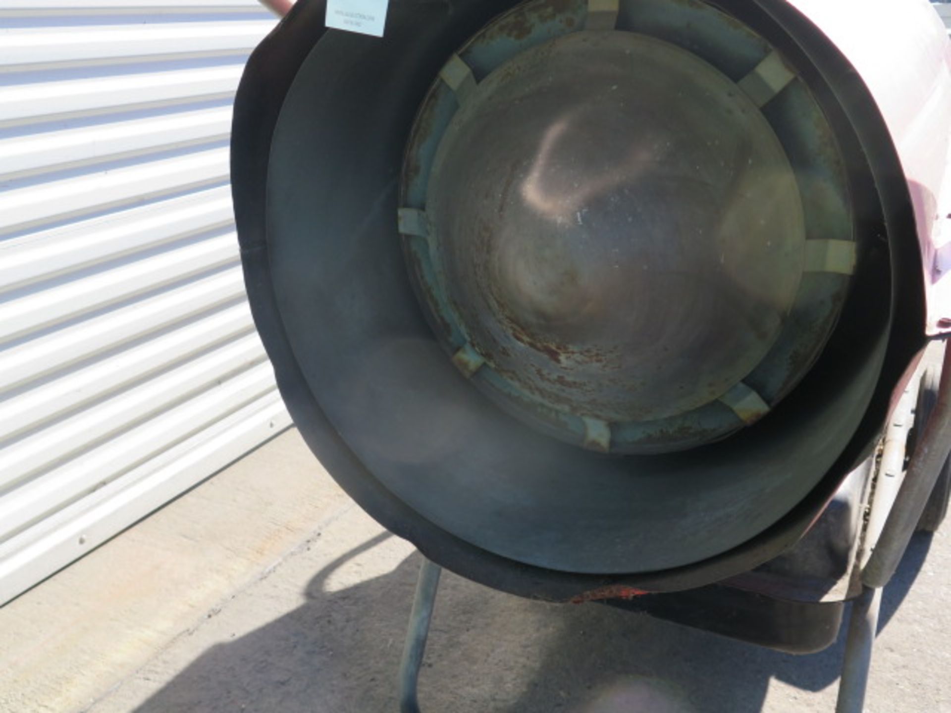 Dayton 600,000 BTU Kerosene Heater (SOLD AS-IS - NO WARRANTY) - Image 3 of 6
