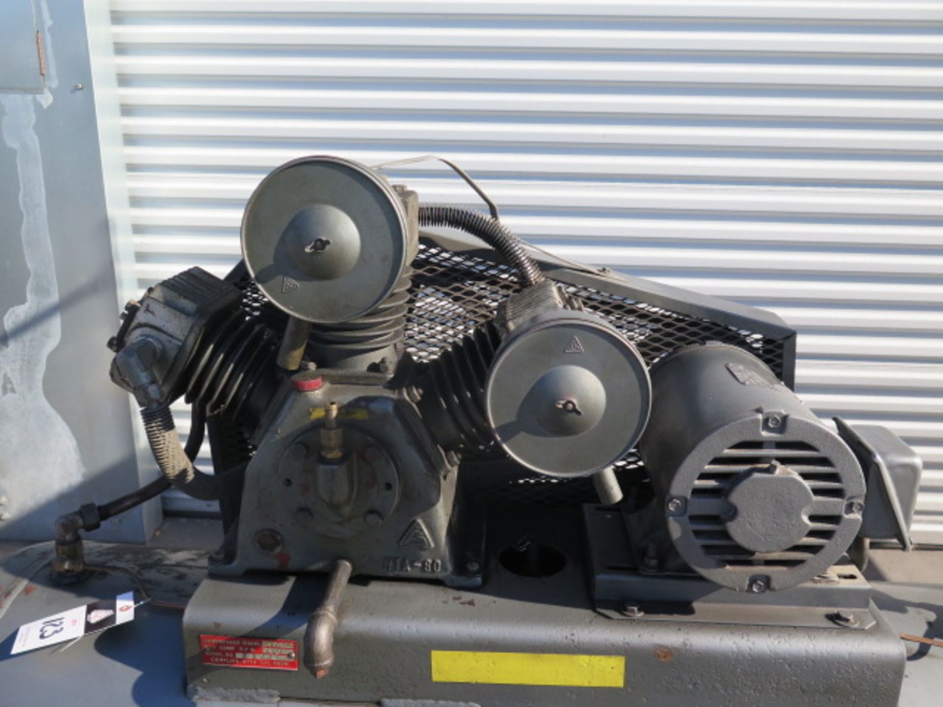 5Hp Horizontal Air Compressor w/ 3-Stage Pump, 80 Gallon Tank (SOLD AS-IS - NO WARRANTY) - Image 3 of 5