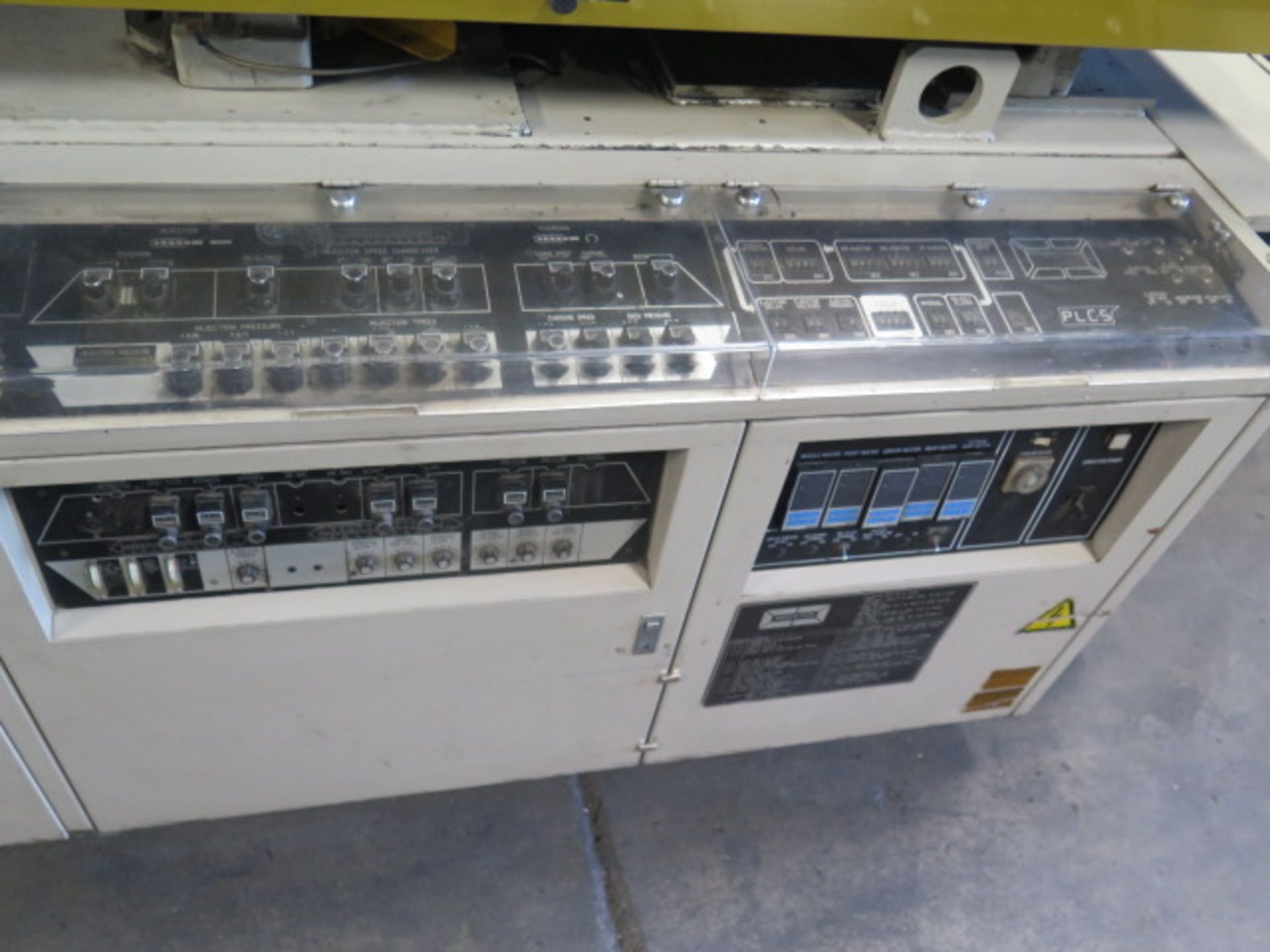 Toyo Machine “Plastar TM-200GS” 200 Ton Plastic Injection Molding Machine s/n 1033033, SOLD AS IS - Image 14 of 17