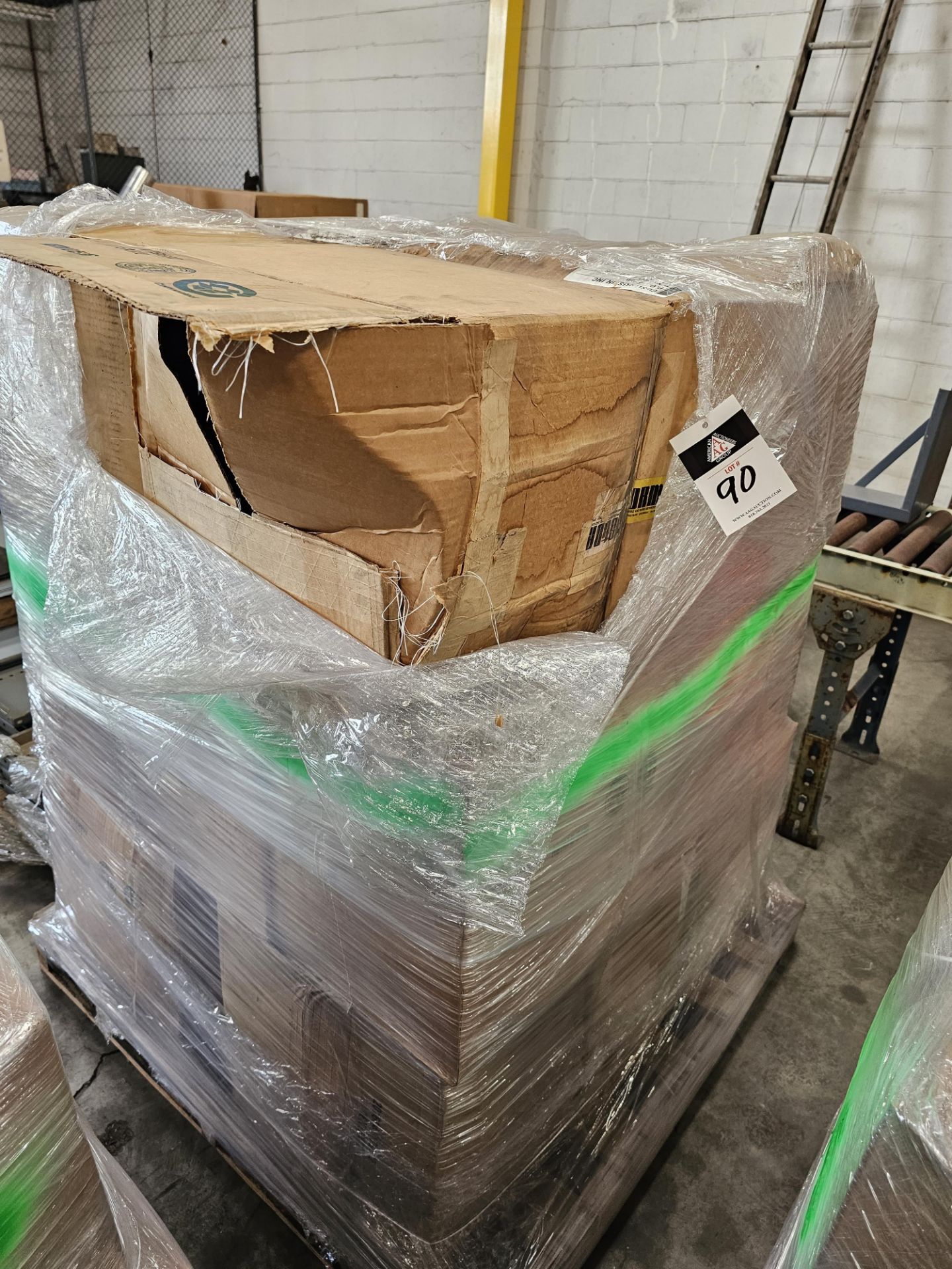 Pallet of Cable Infrared Contoled Lighting System Cable (SOLD AS-IS - NO WARRANTY)