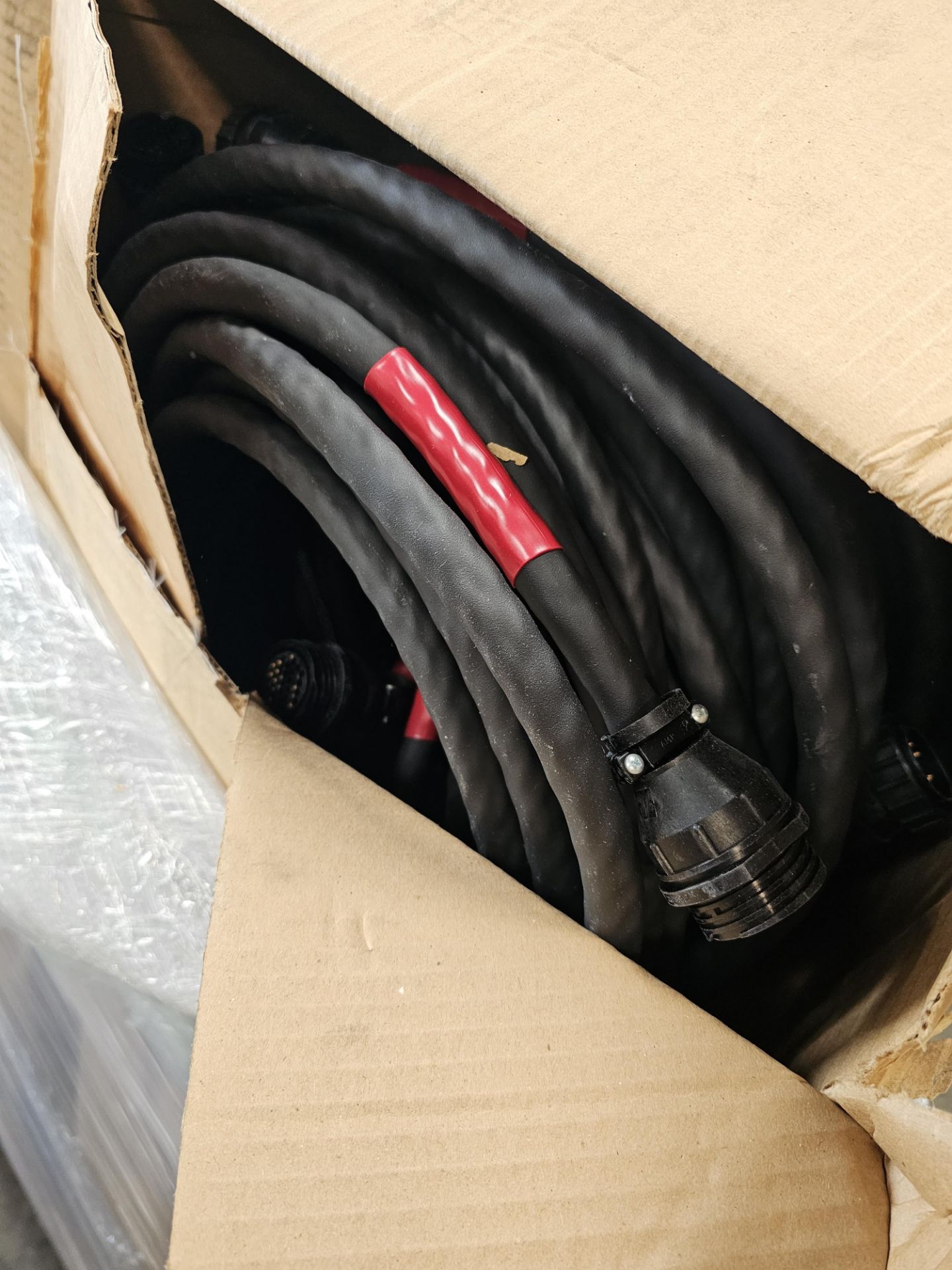 Pallet of Cable Infrared Contoled Lighting System Cable (SOLD AS-IS - NO WARRANTY) - Image 3 of 6