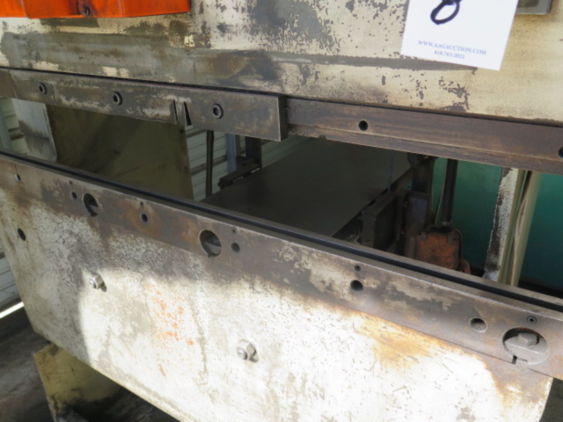 Donewell 17-1300 17 Ton x 51” CNC Hyd Press Brake (NEEDS ELECTRICAL - WAS VANDALIZED) SOLD AS IS - Image 5 of 12