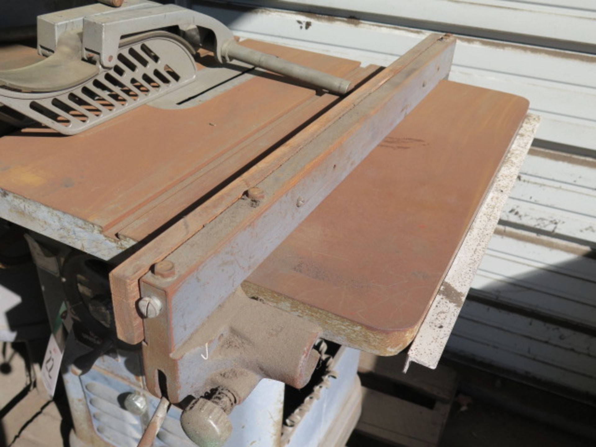 Delta / Rockwell 10” Unisaw Tilting Arbor Table Saw (SOLD AS-IS - NO WARRANTY) - Image 4 of 6