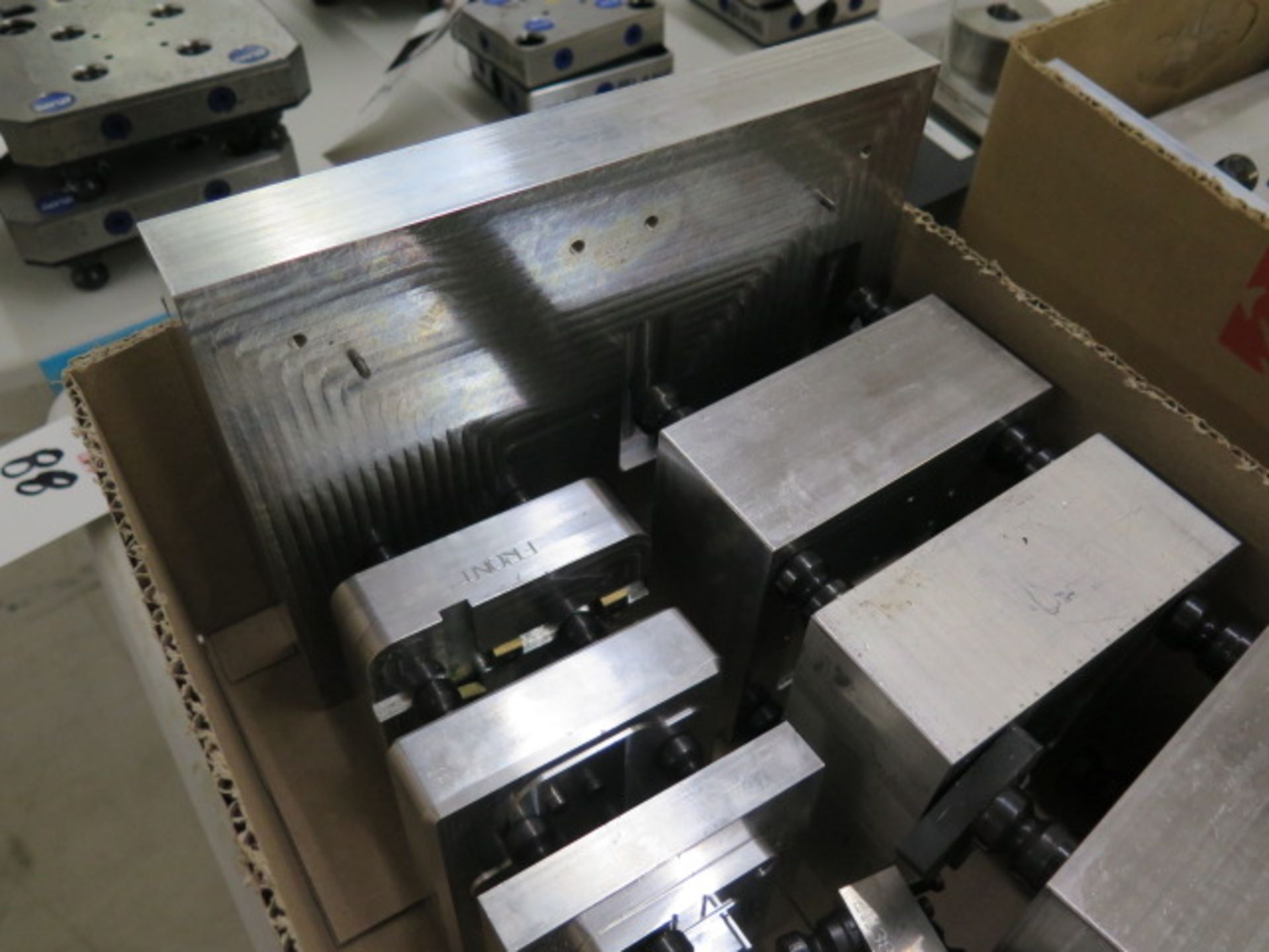 Aluminum Fixture Plates (SOLD AS-IS - NO WARRANTY) - Bild 5 aus 6