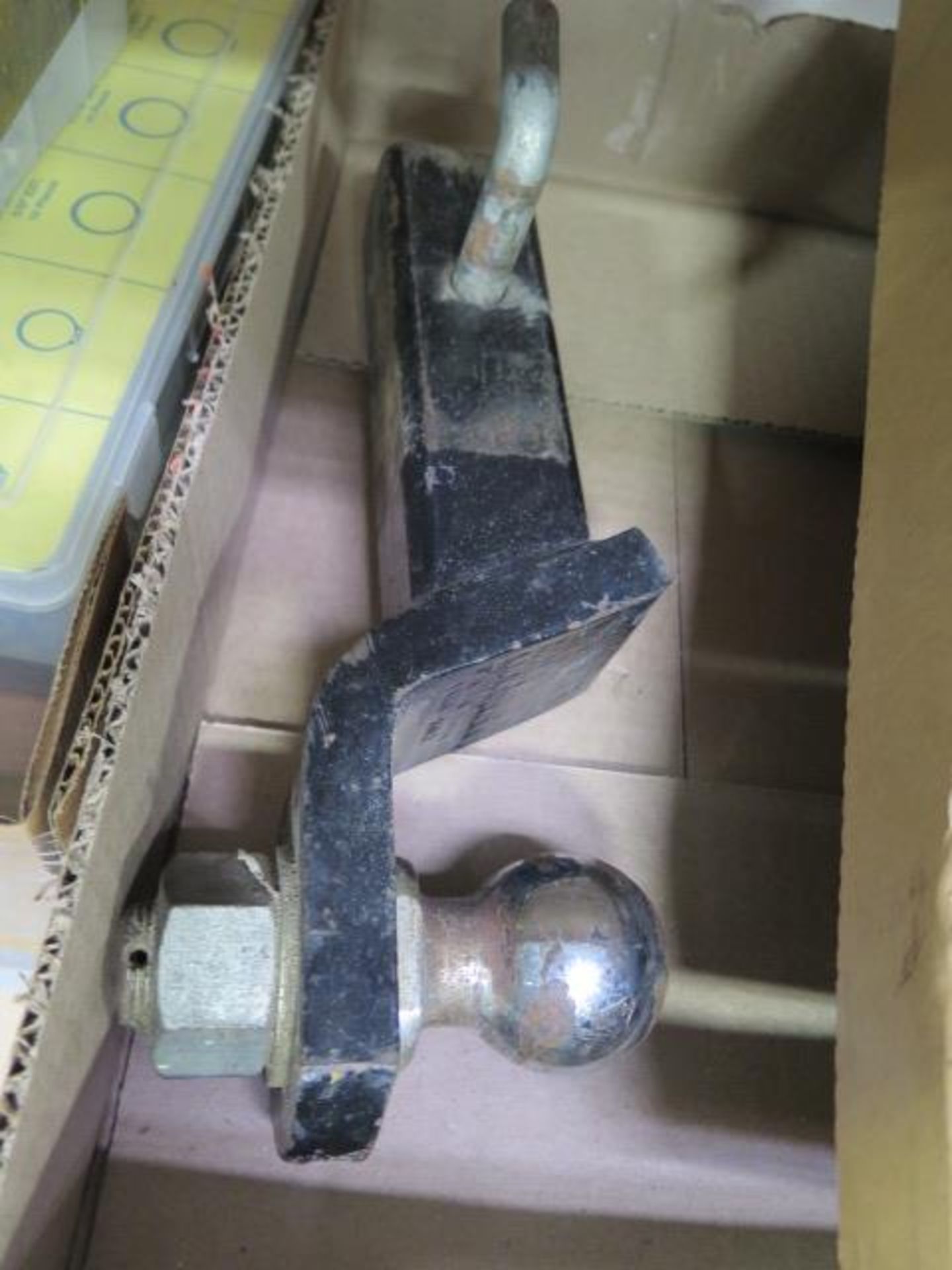 Truck Tow Hitch and 18" Swaging Tool (SOLD AS-IS - NO WARRANTY) - Image 2 of 4