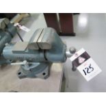 Wilton mdl. 400 4" Bench Vise (SOLD AS-IS - NO WARRANTY)