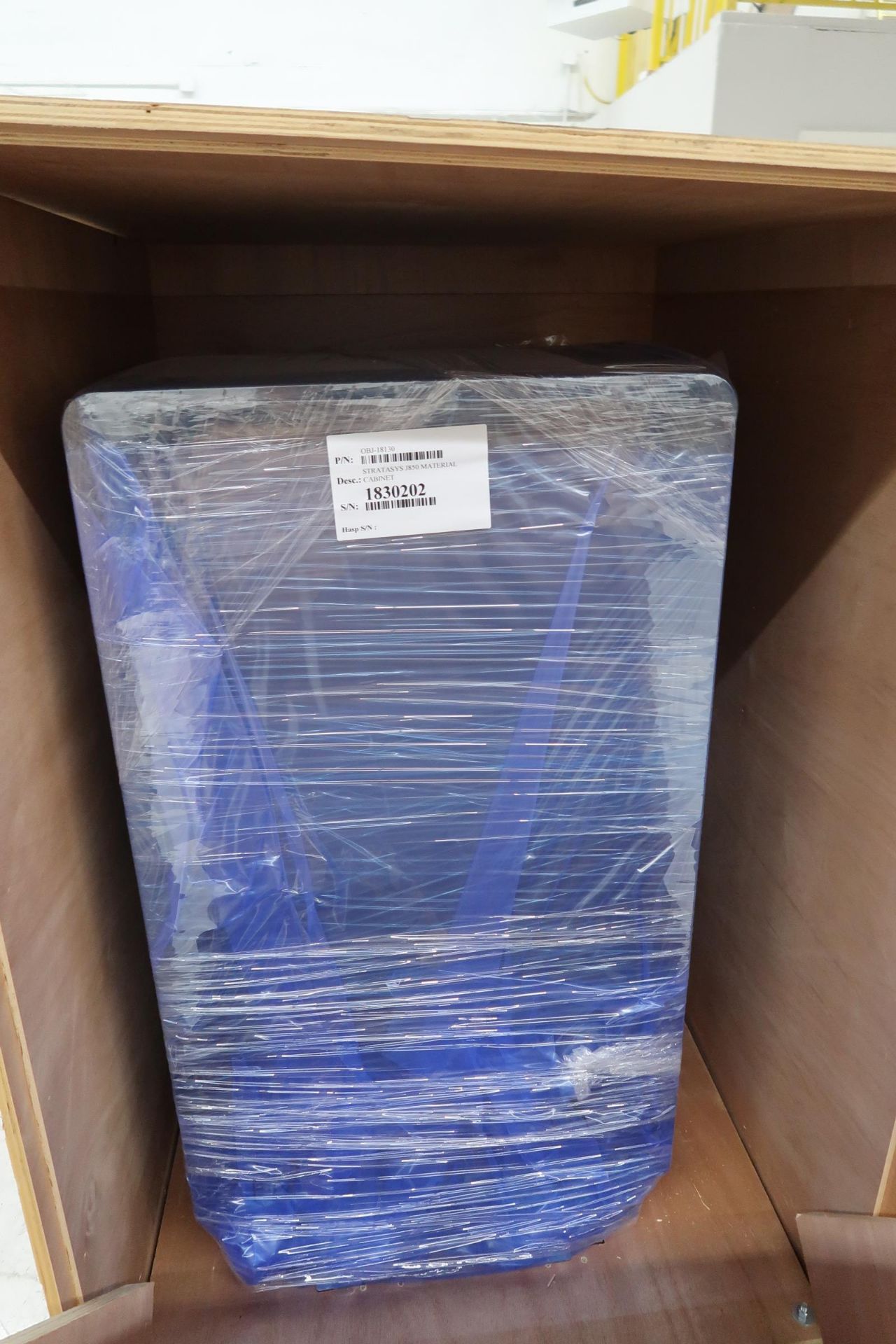 Stratasys OBJ18130 Duplex Material Cabinet s/n 183202 (NEW IN CRATE For J850 3D Printers) SOLD AS IS - Image 5 of 9