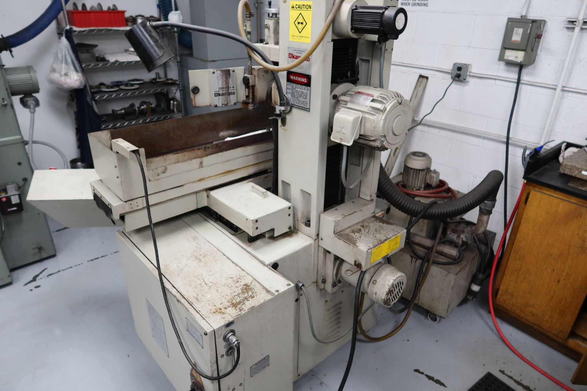 OKAMOTO ACC6-18DX3 AUTOMATIC SURFACE GRINDER, SN. 45727 THIS IS LOCATED AT COMPETITIVE ENGINEERING - Image 6 of 7