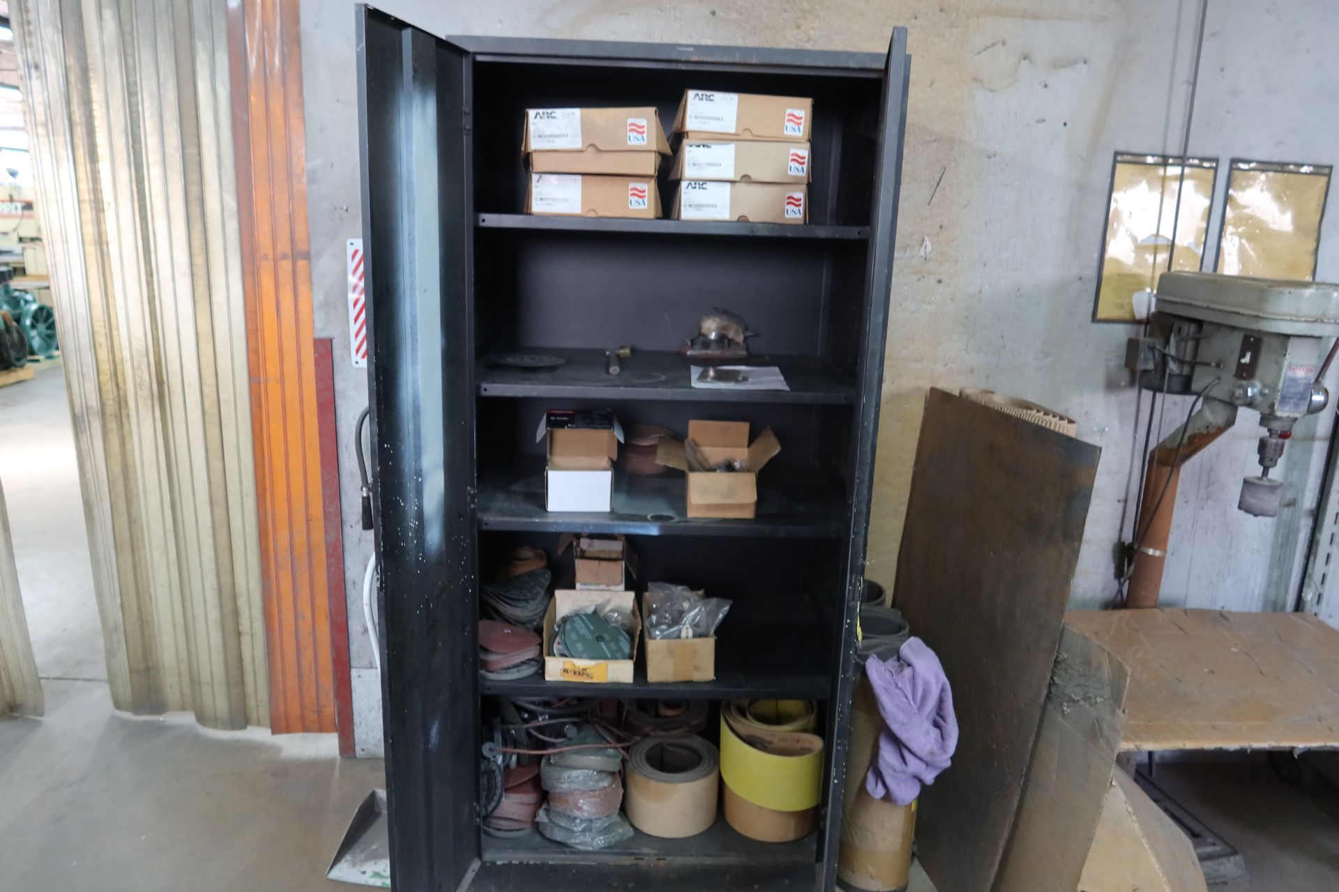 LOT SUPPLY CABINET W/CONTENTS, LARGE QTY. ABRASSIVES, BELTS, DISCS, ETC.