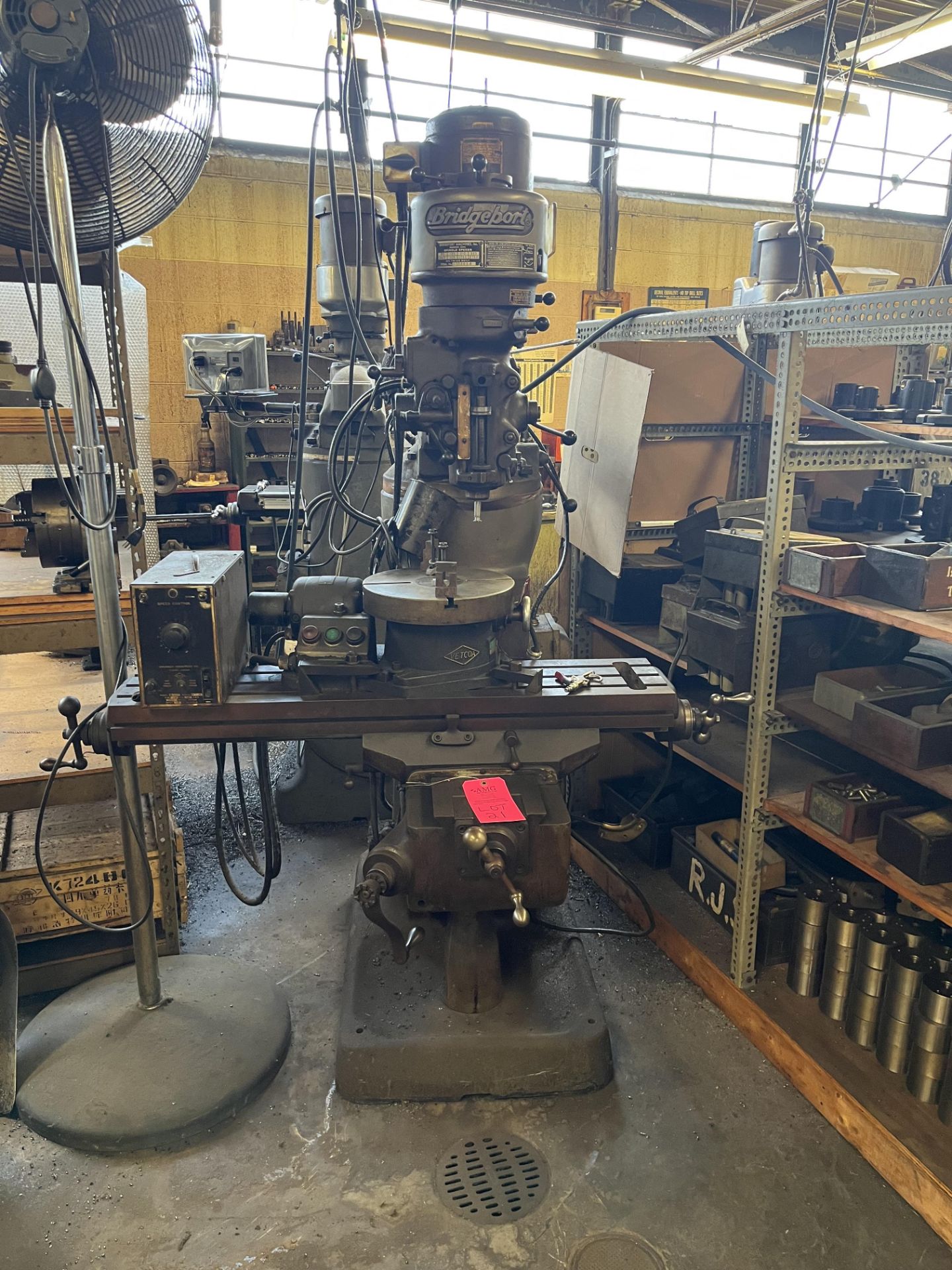 Bridgeport 1HP Vertical Mill, 9”x42” Table *table fixture not included