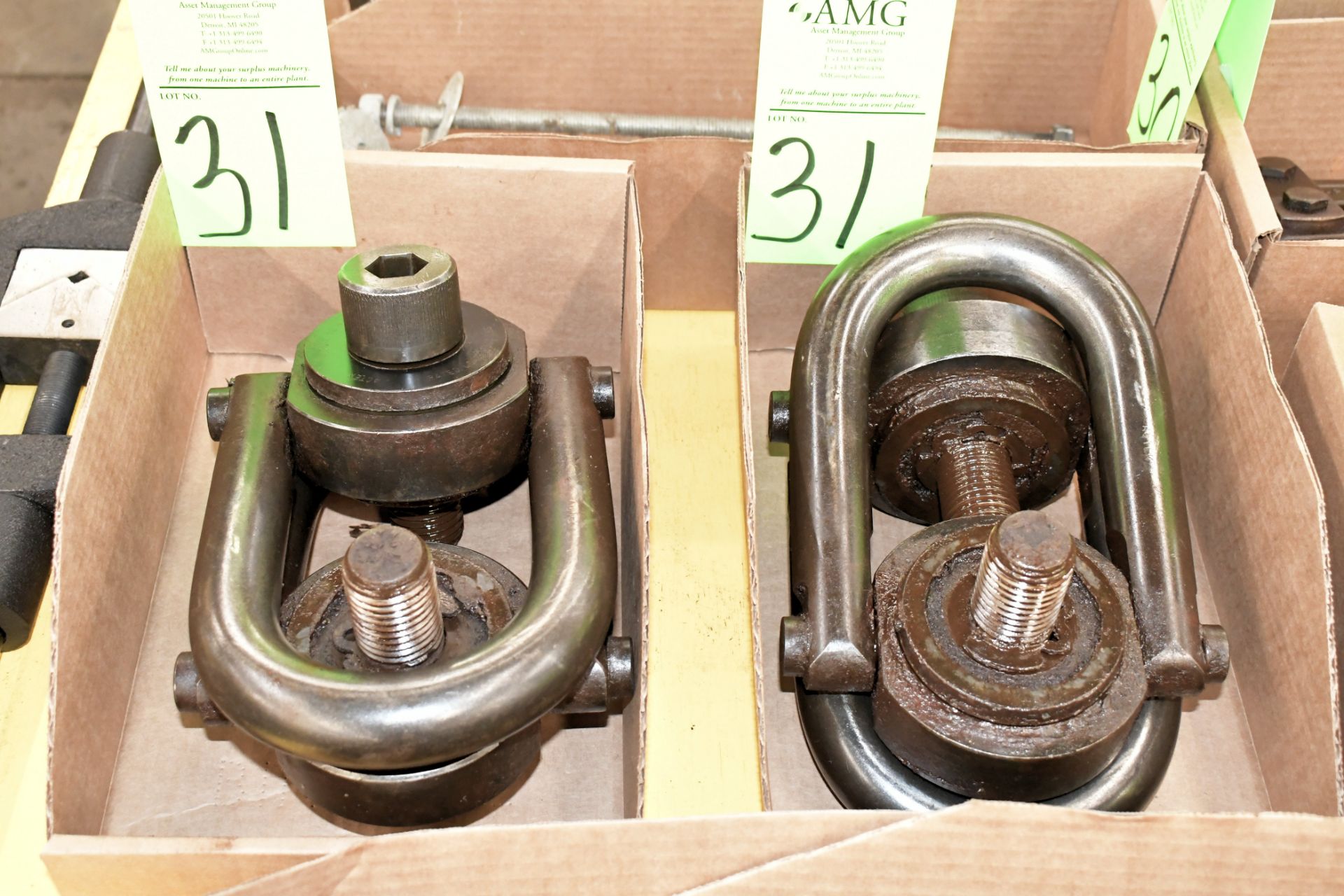 Lot-Large Die Lifting Rings in (2) Boxes
