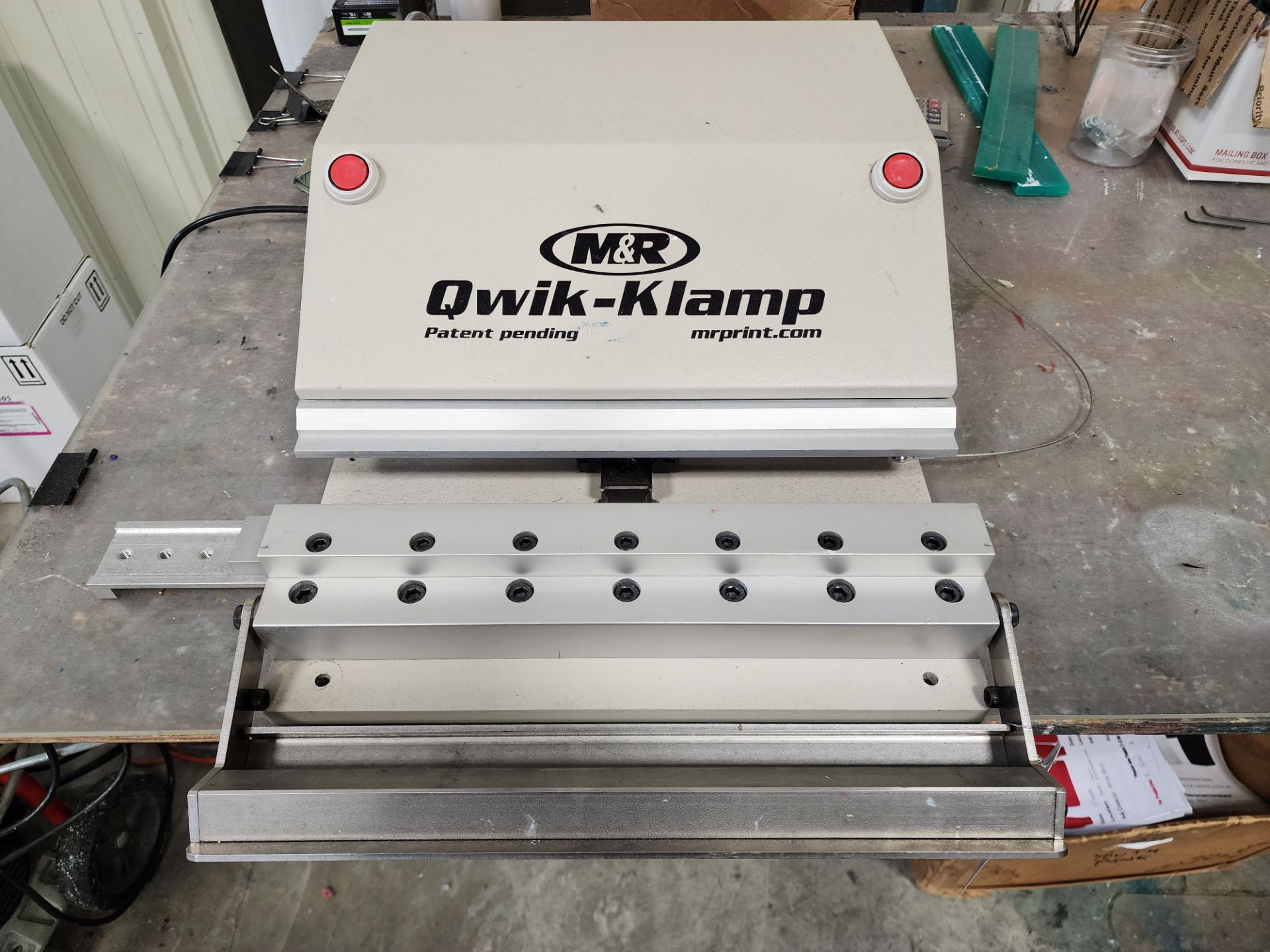 M&R Qwik-Klamp Model QK4/22 Modular Squeegee Holder Clamping System, S/N 313436421Q - Image 2 of 4