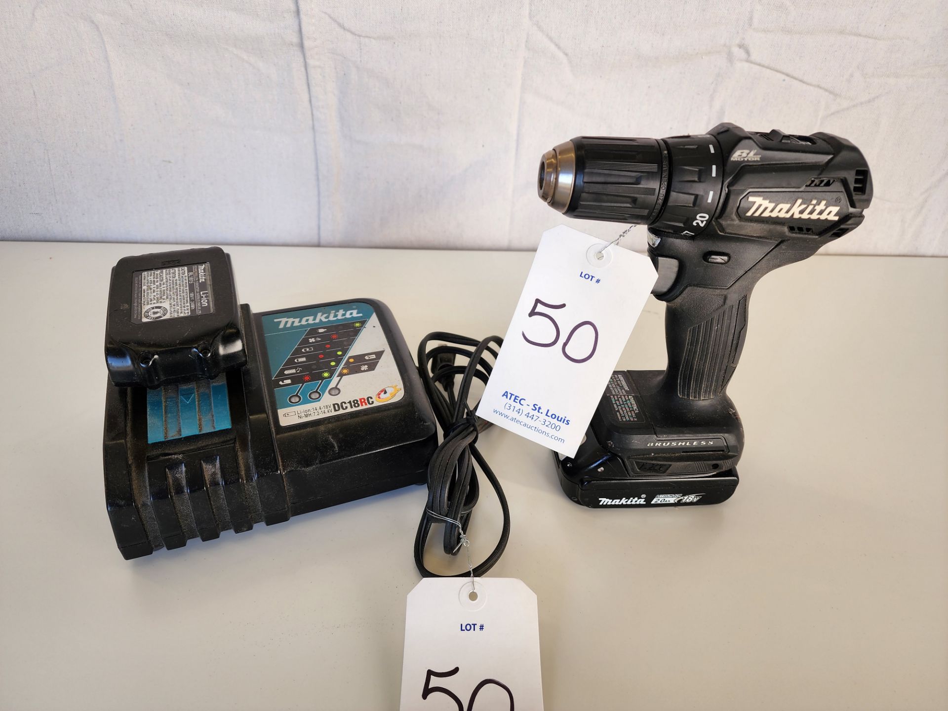 Lot Consisting of Makita Model XFD11 Sub-Compact Brushless 1/2" Driver Drill w/DC18RC Battery