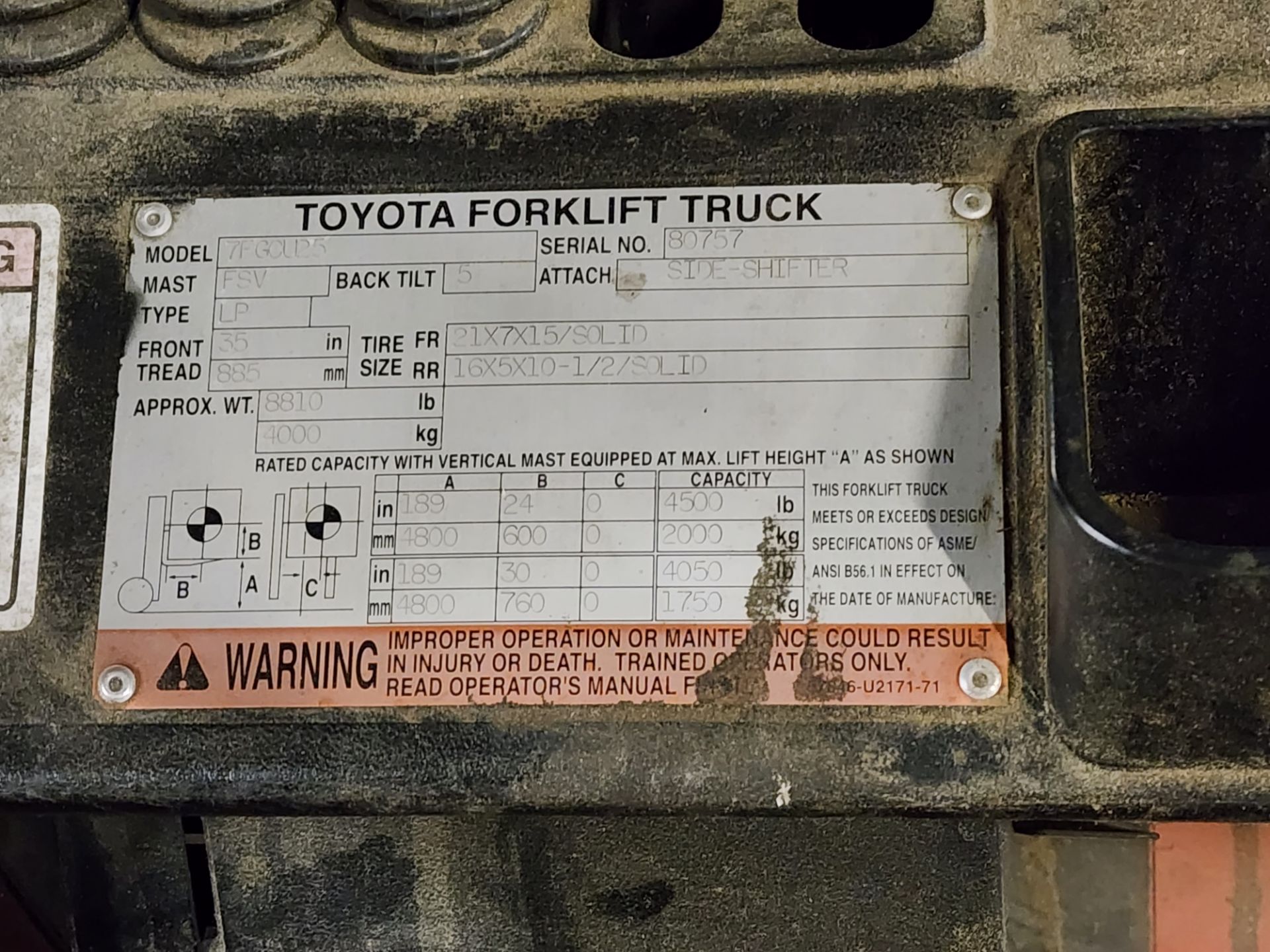 Toyota Model 7FGCU25 Forklift, LP Fueled, 4,500-Lb Capacity - Image 9 of 14