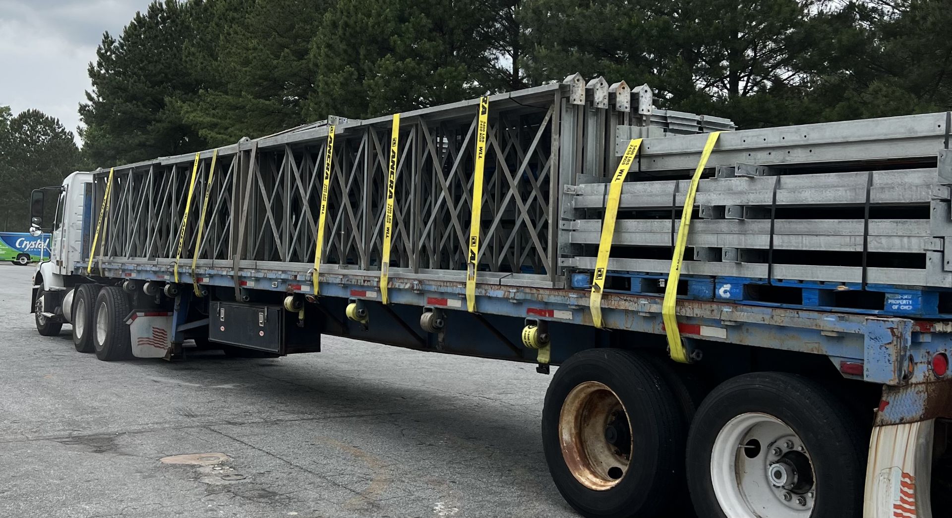 LOT OF GALVANIZED PUSH BACK RACK 432 PALLET POSITIONS - Image 4 of 8