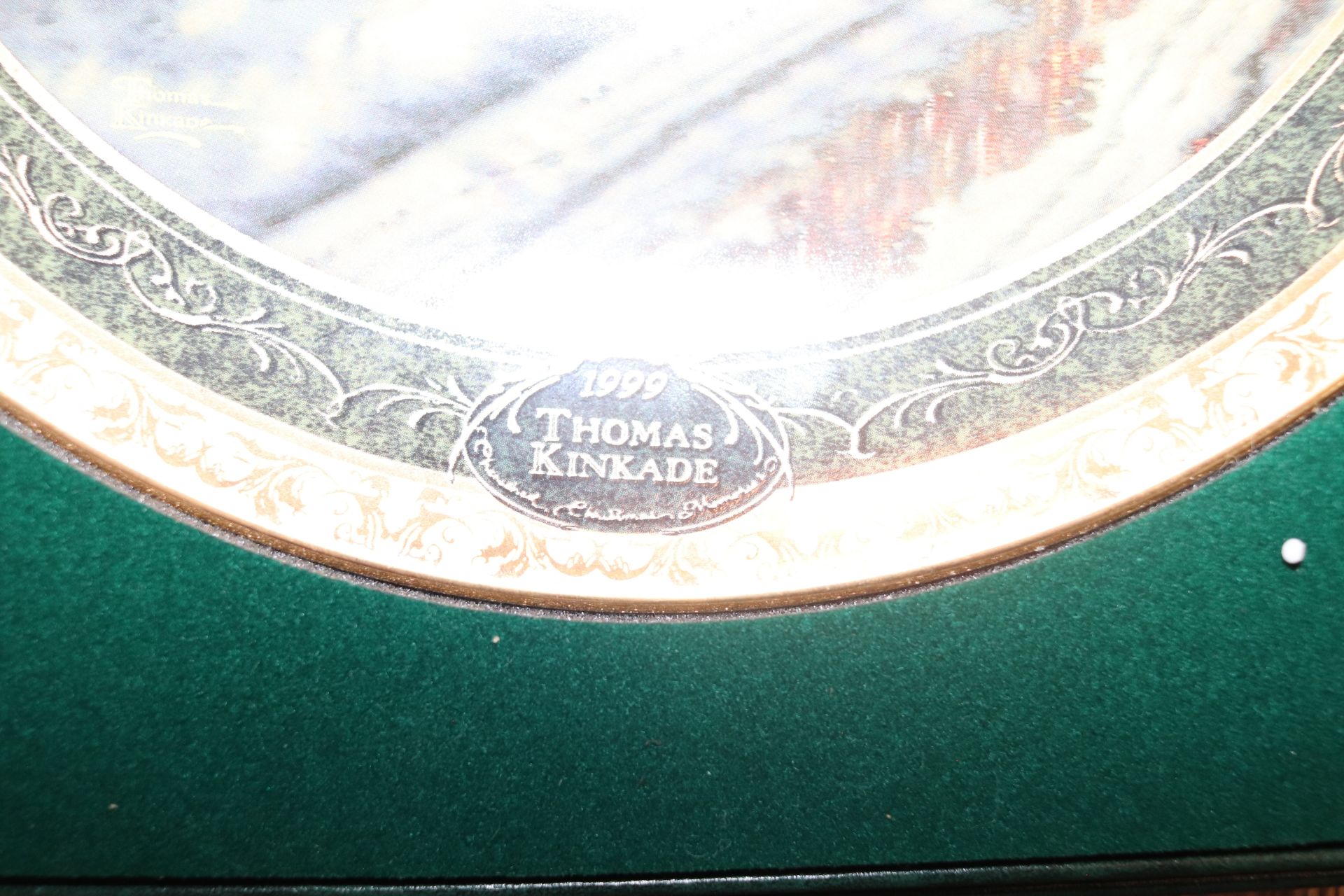 Thomas Kinkade plate and three plaques - Image 2 of 4