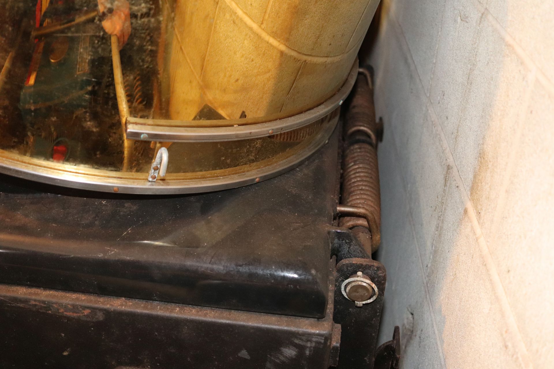 Ye Olde Kettle Cooker, model 115TS propane, serial 11150502, fitted with a brass corn roasting kettl - Image 6 of 8