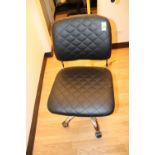 Tainoki office chair