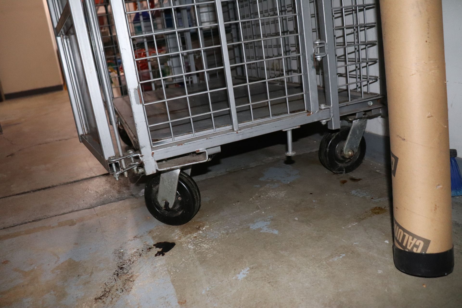 Collapsible metal wire crate on casters, 49" x 29" x 6' - Image 3 of 3