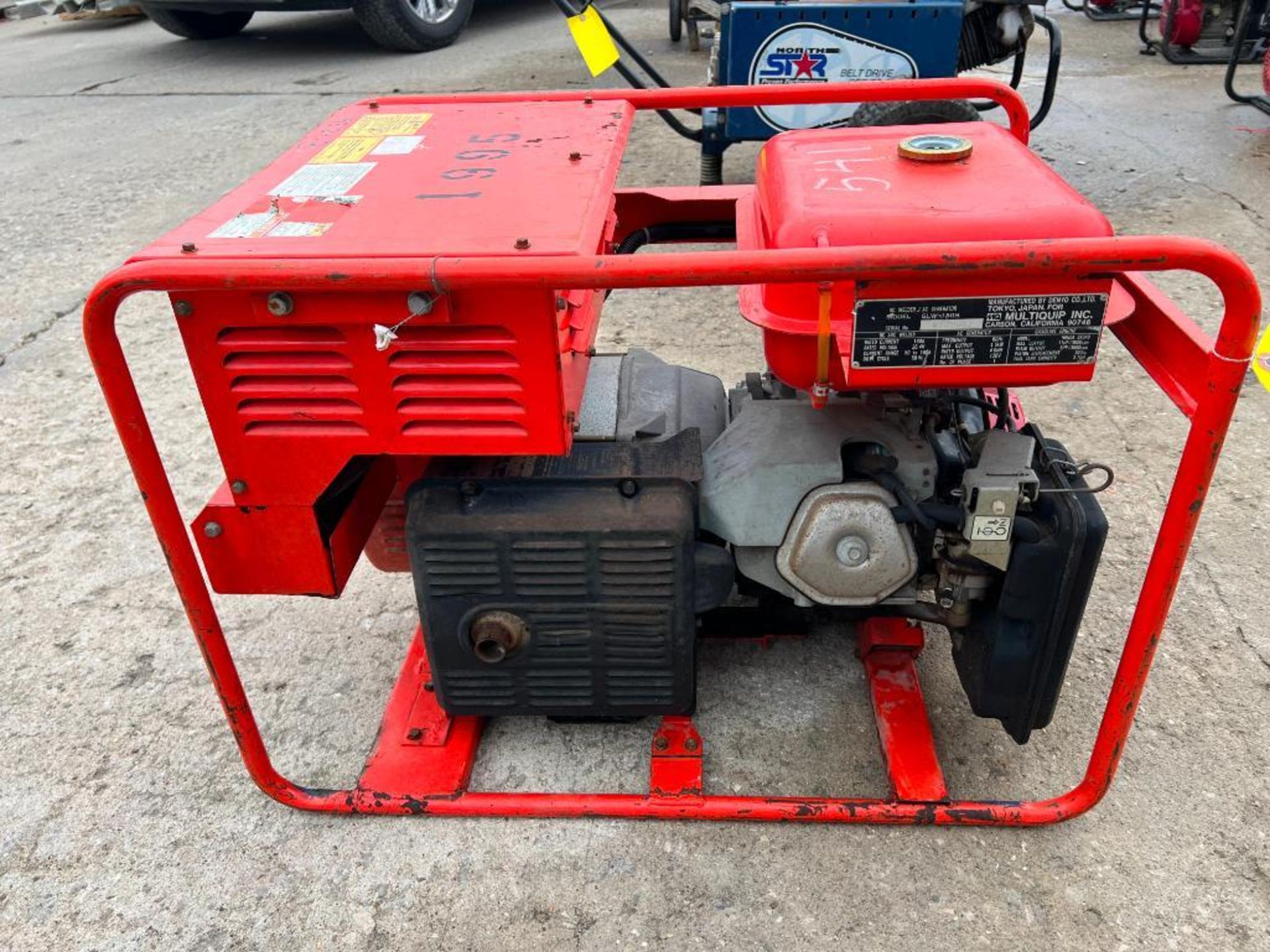 Multiquip GLW-180H DE Welder/AC Generator, Serial #4762957, Honda GX340 11 HP Engine. Located in Mt. - Image 3 of 5