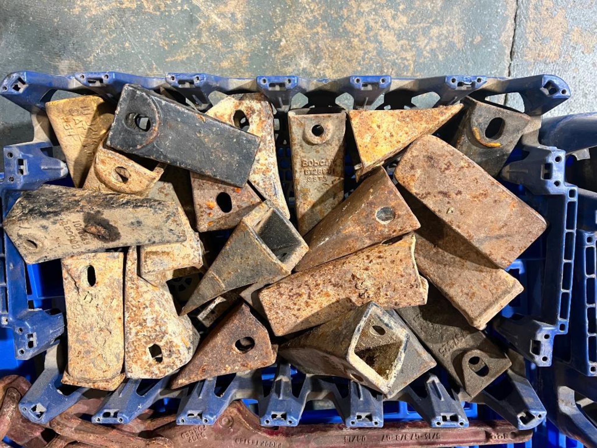 Bin of Bobcat Bucket Teeth. Located in Mt. Pleasant, IA - Image 2 of 2