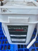 New Bucket Engineered Concrete Performance Butterfield Color, Perma Cast Shake-On-Color Hardener. Lo