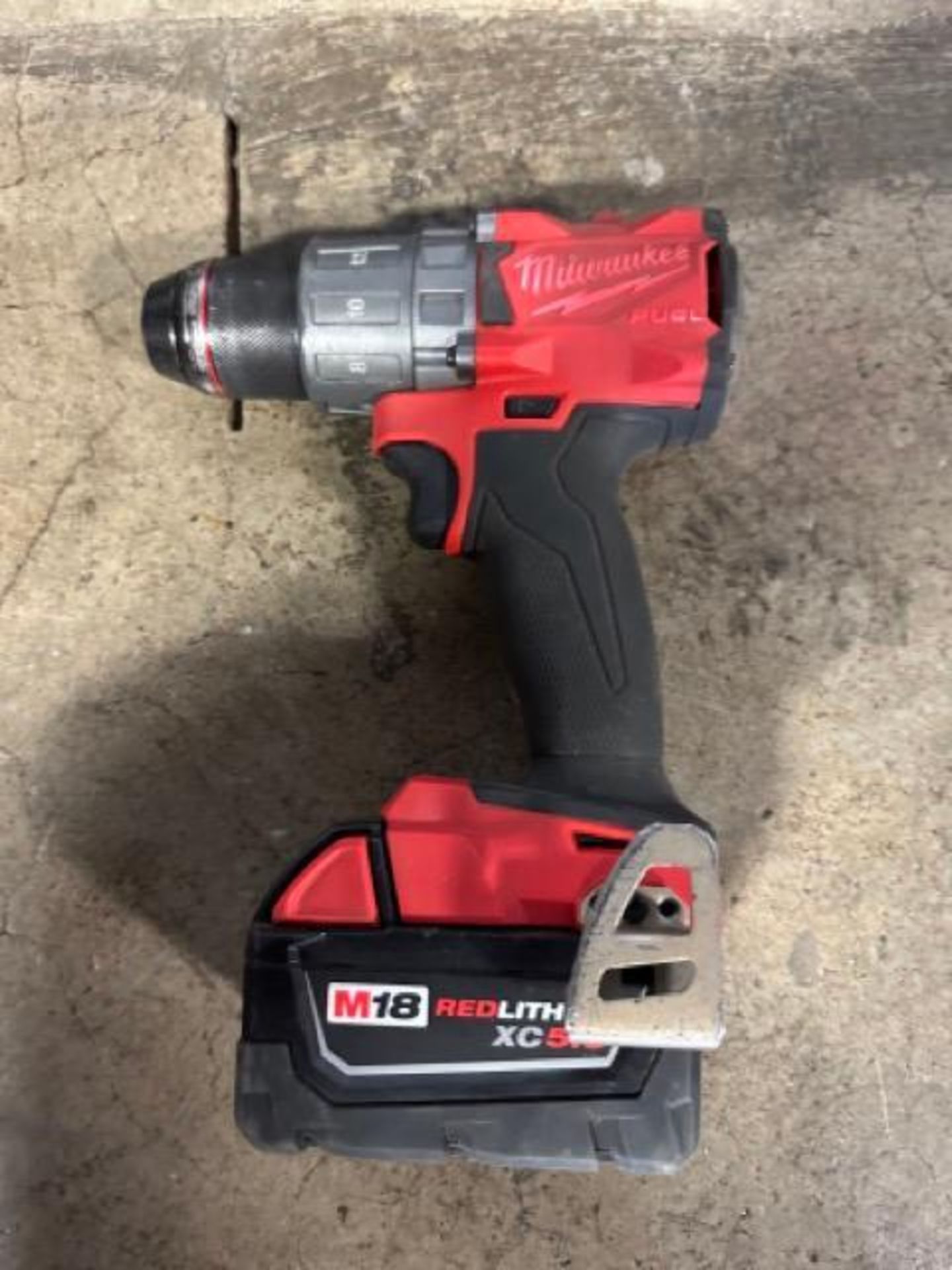 Milwaukee 1/2" cordless hammer drill/driver with battery, no charger - Image 2 of 4