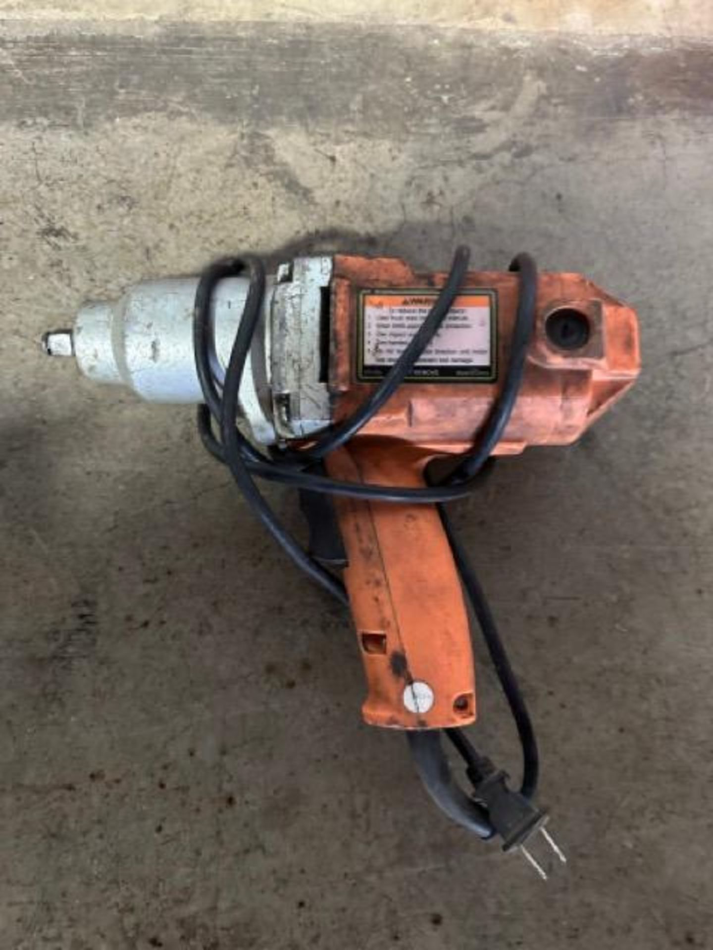 (1) Earthquake 1/2" air impact wrench, (1) Chicago Electric 1/2" electric impact wrench, (1) Chicago - Image 7 of 11