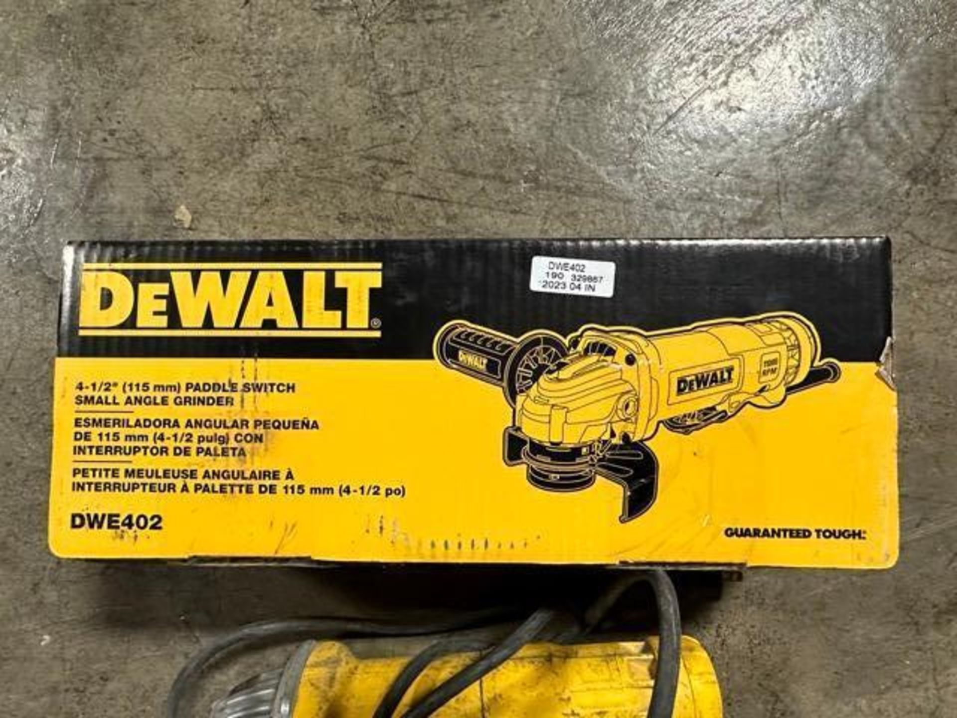 (1) NEW DeWalt DWE402 4-1/2" angle grinder (2) DeWalt DWE402 4-1/2" angle grinder - Image 2 of 3