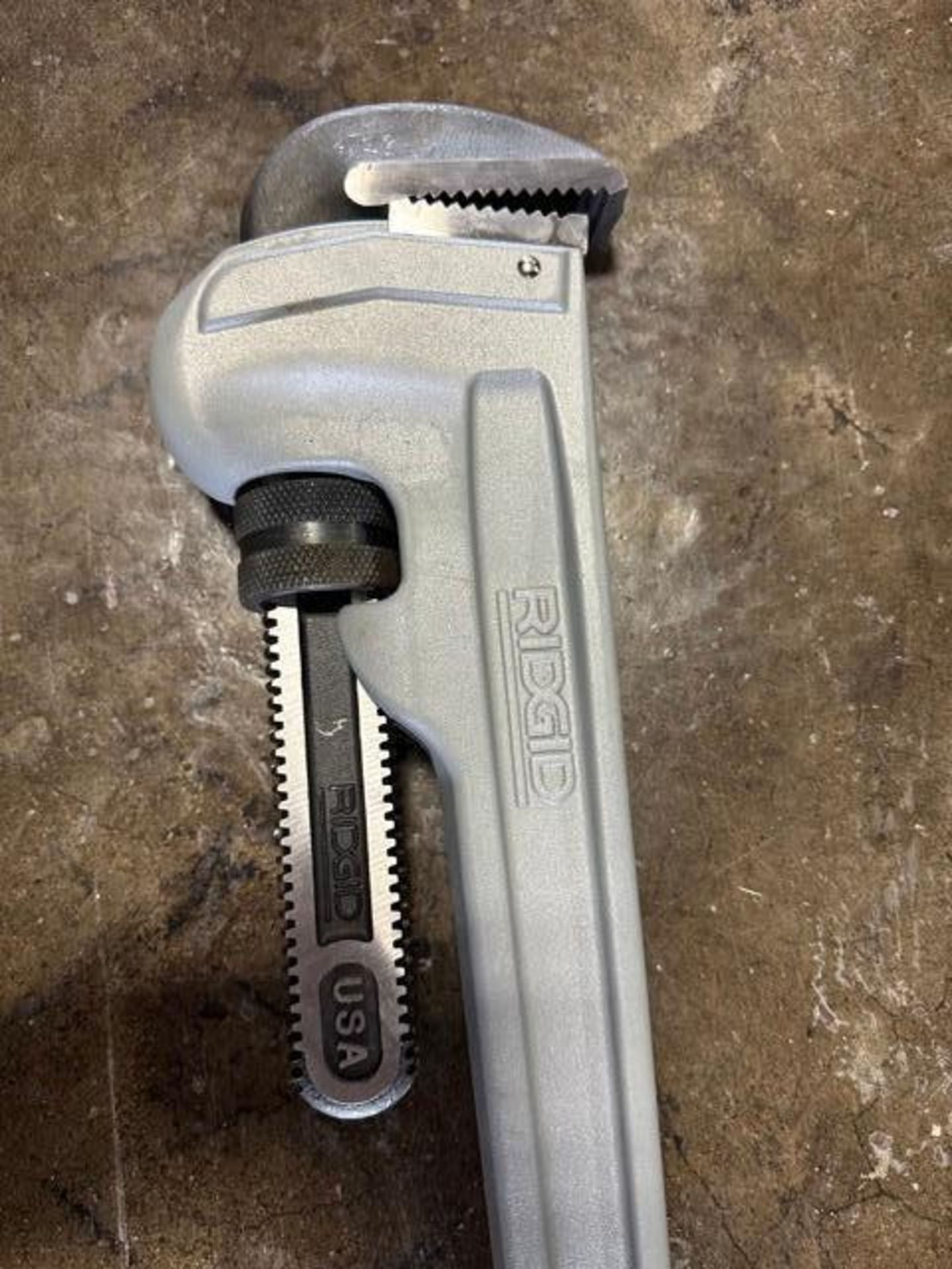 NEW Rigid 36" aluminum pipe wrench - Image 2 of 3