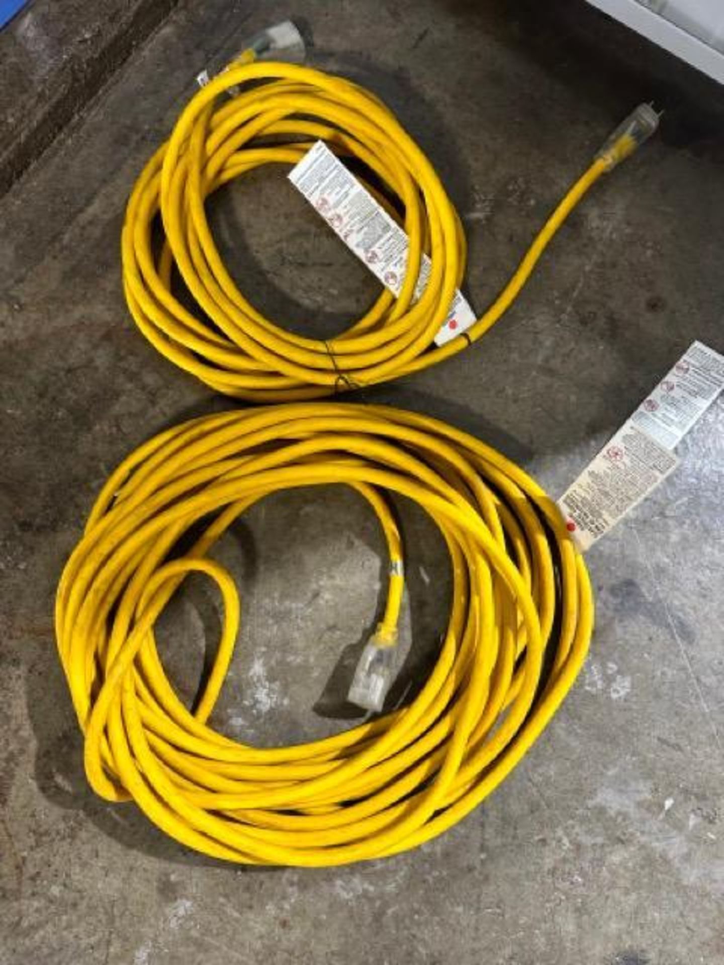 (2) Extension cords