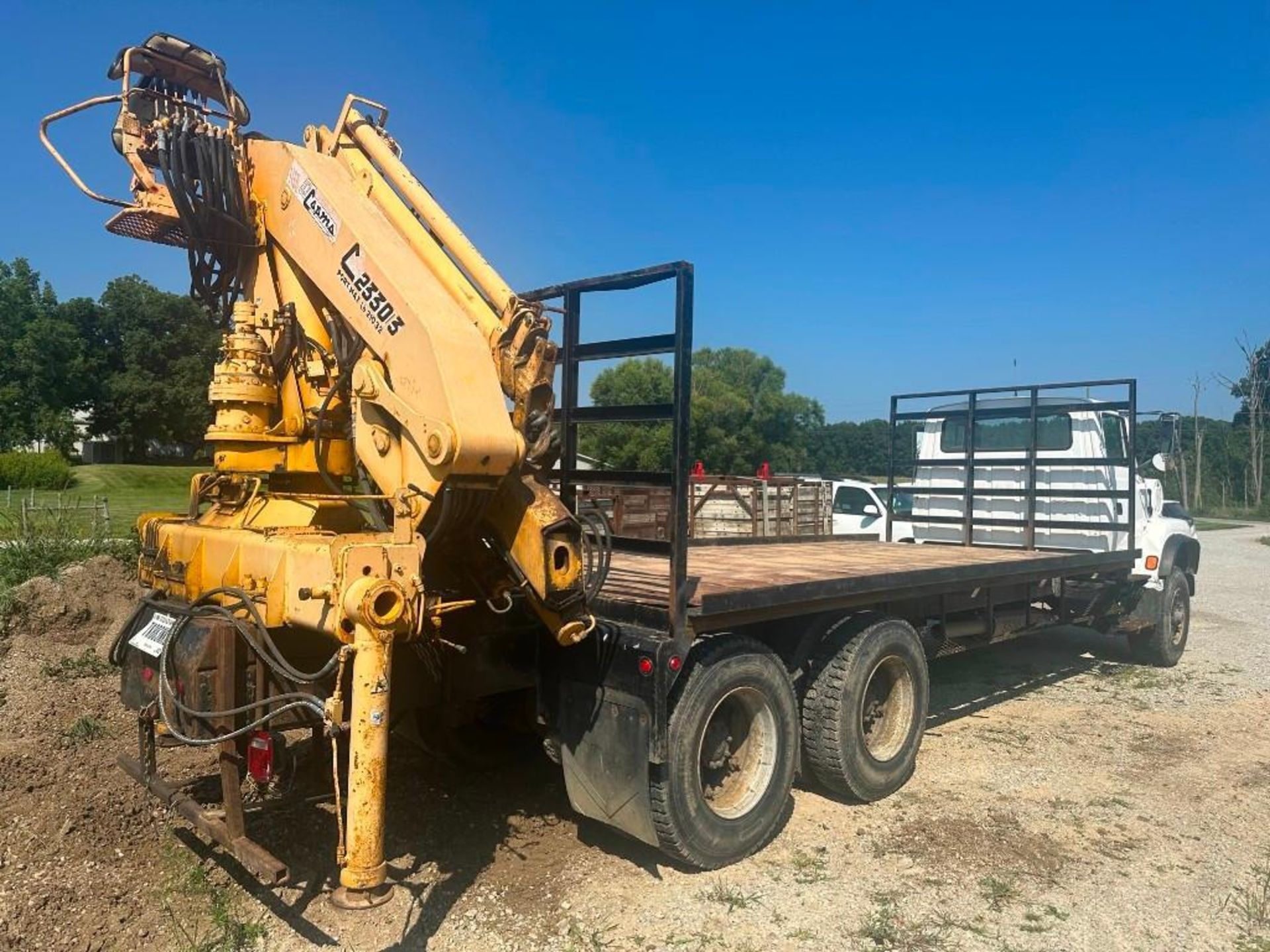 1995 Ford L9000 truck with Copma C2330/3 knuckle boom, 6x4, Caterpillar 3306 diesel engine, 111, - Image 3 of 46