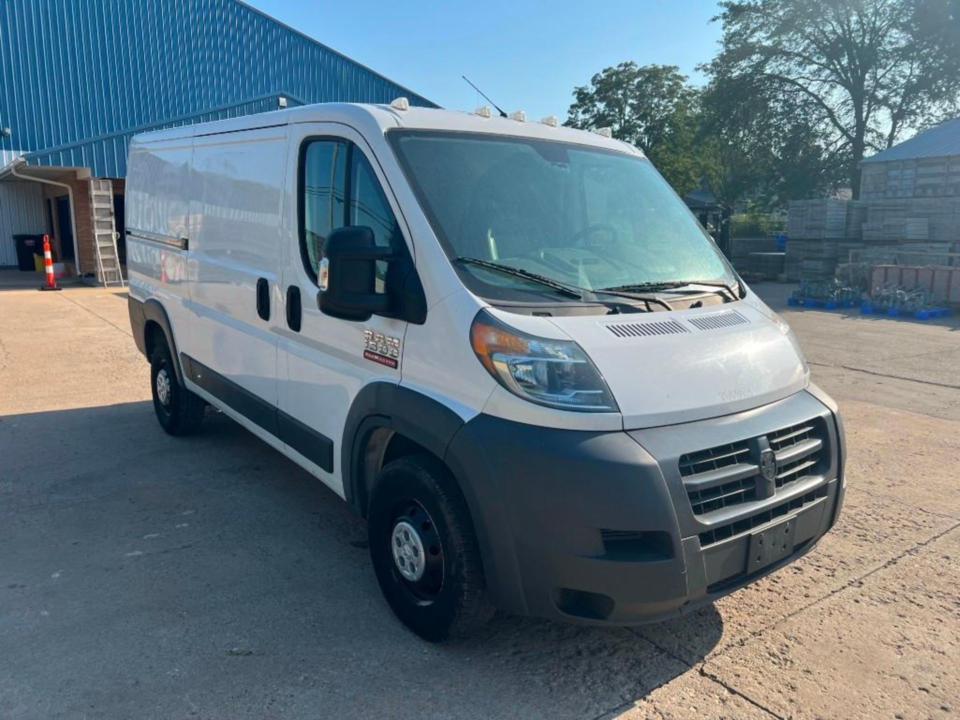 2017 Dodge Ram Promaster 1500 cargo van, 3.6L, automatic transmission, miles: 127k, VIN: - Image 11 of 26