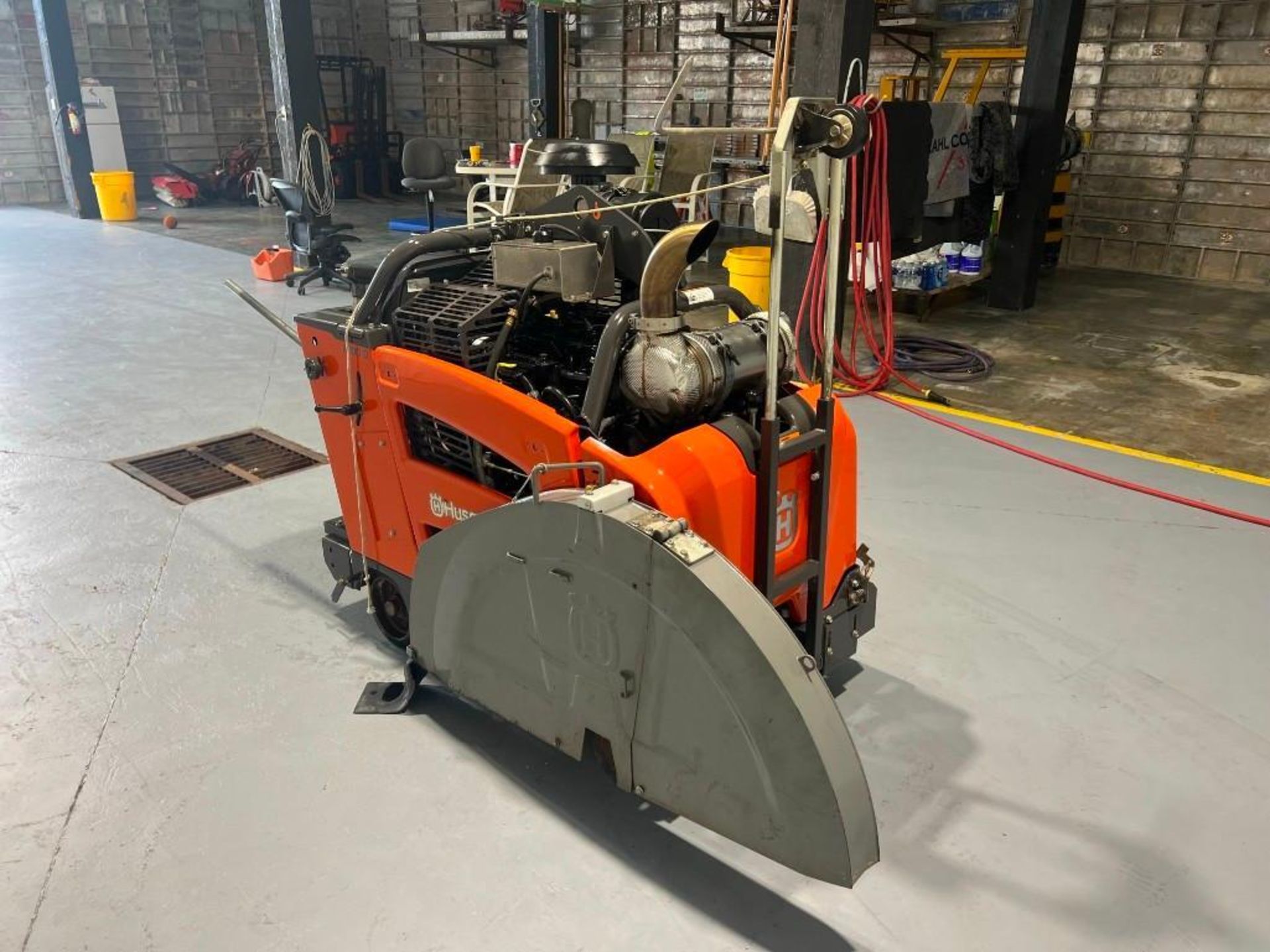 2018 Husqvarna FS7000D walk-behind concrete saw, T4, 42" 3-SP, 122 Hours, located in Mt. Pleasant, - Image 3 of 15