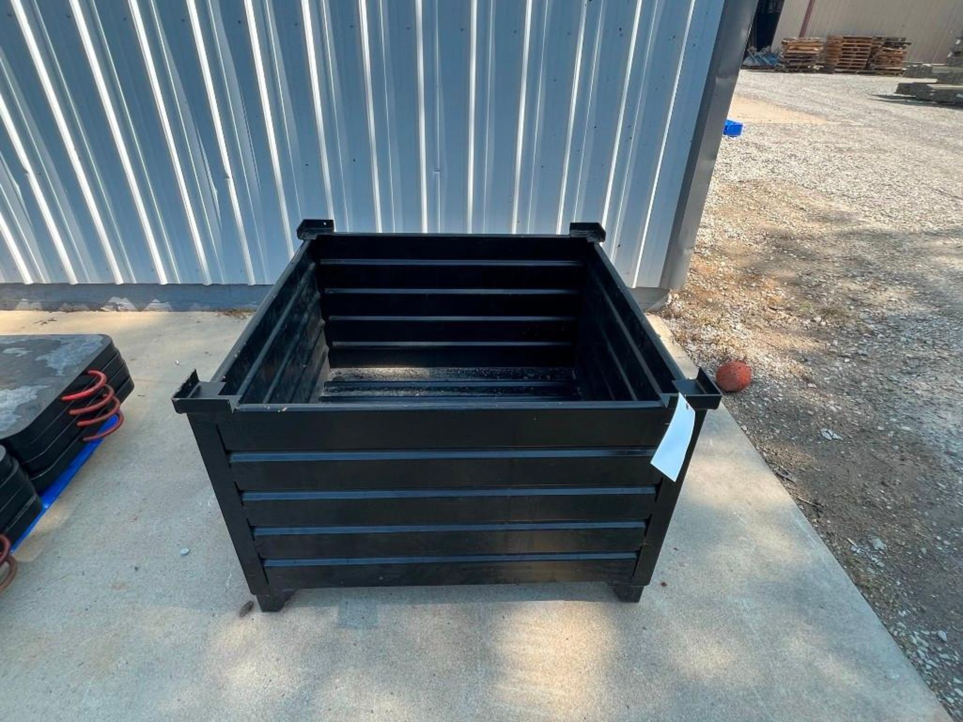 Metal box crate, located in Mt Pleasant, IA.