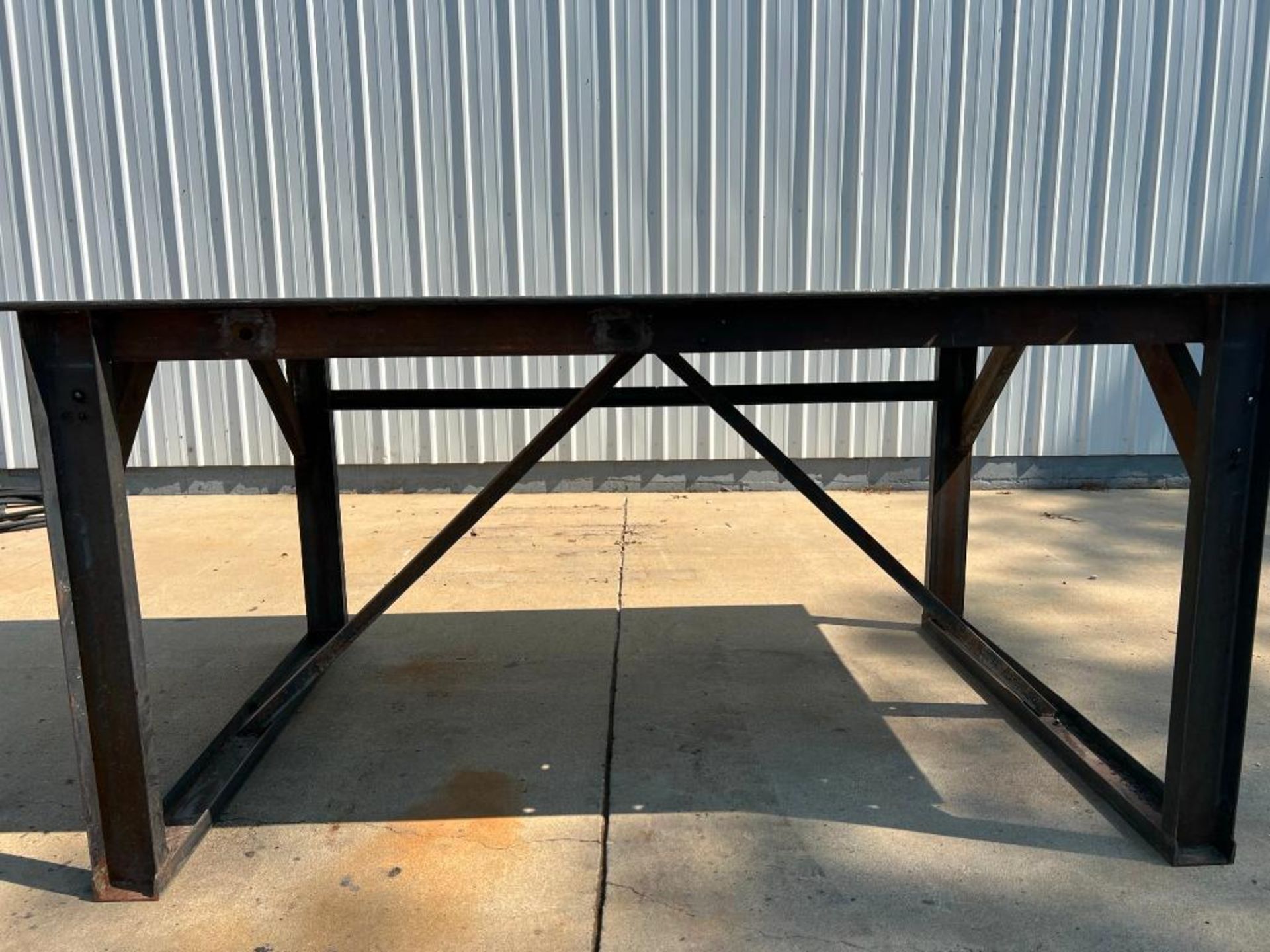 steel bench 8' x 4' x3', located in Mt. Pleasant, IA. - Bild 3 aus 4