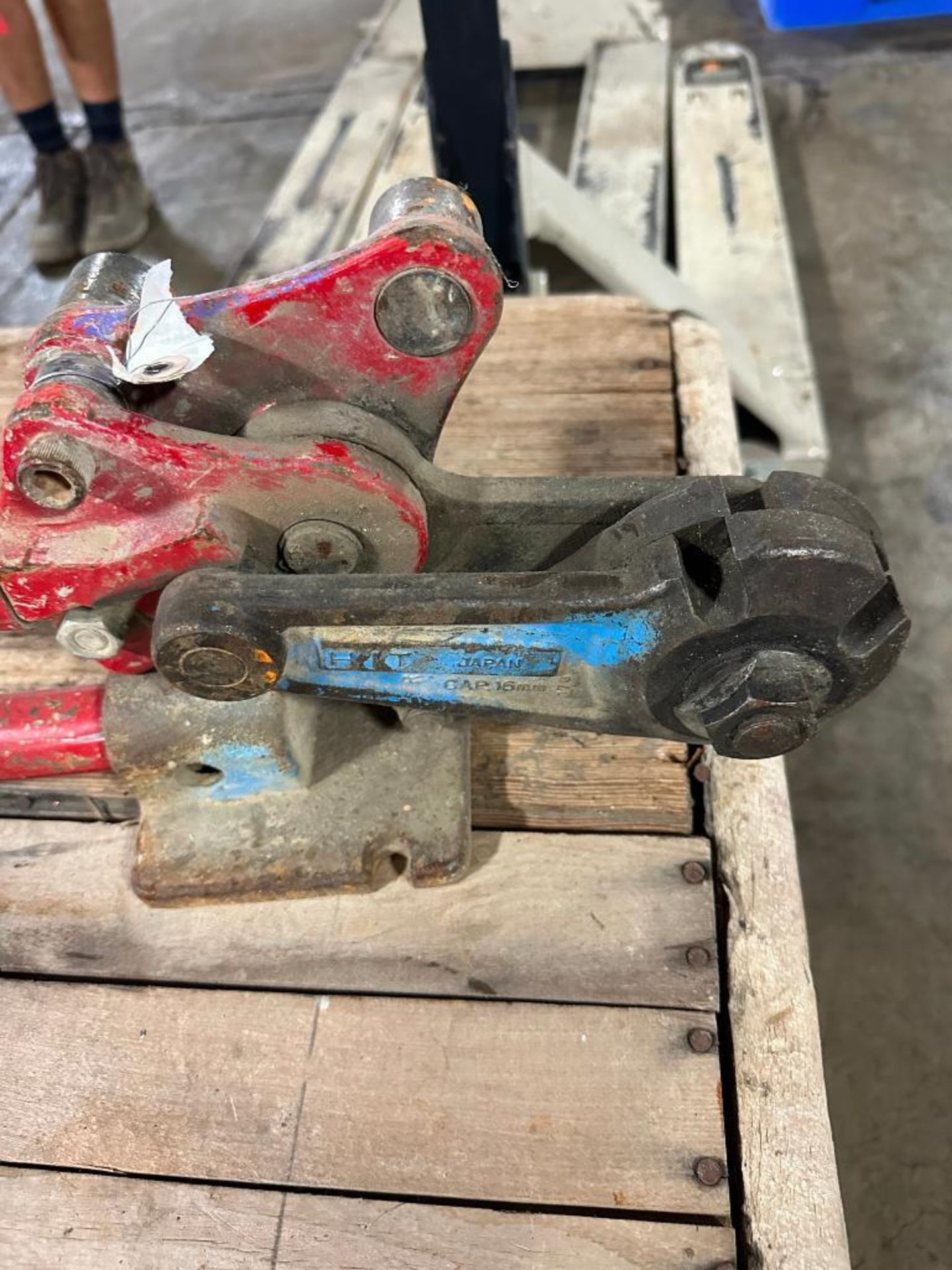 rebar cutter bender, located in Mt. Pleasant, IA. - Image 2 of 3