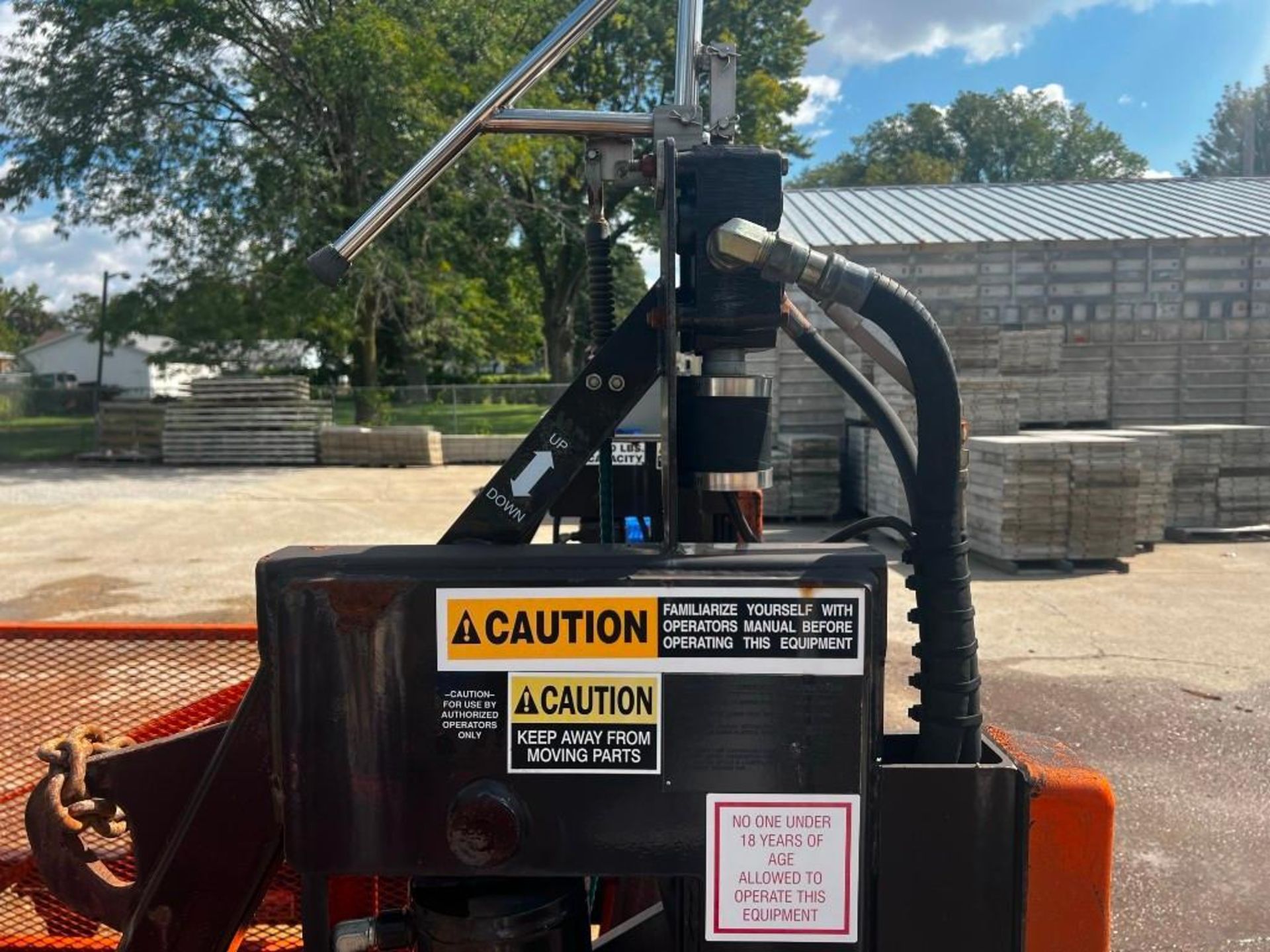 Speed-Lift SL5000-A loading dock lift, 5000 LB capacity, platform 60" x 84", Located in Mt. - Image 12 of 12