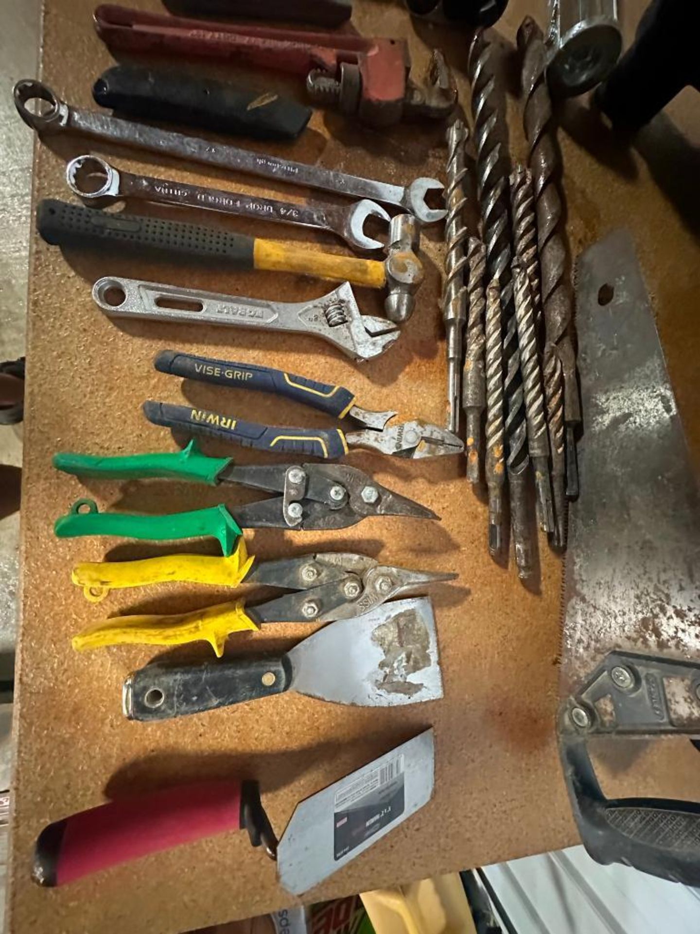 Misc hand tools, crescent wrench, pliers, snippers, tape measure, etc., located in Mt. Pleasant, - Image 3 of 5